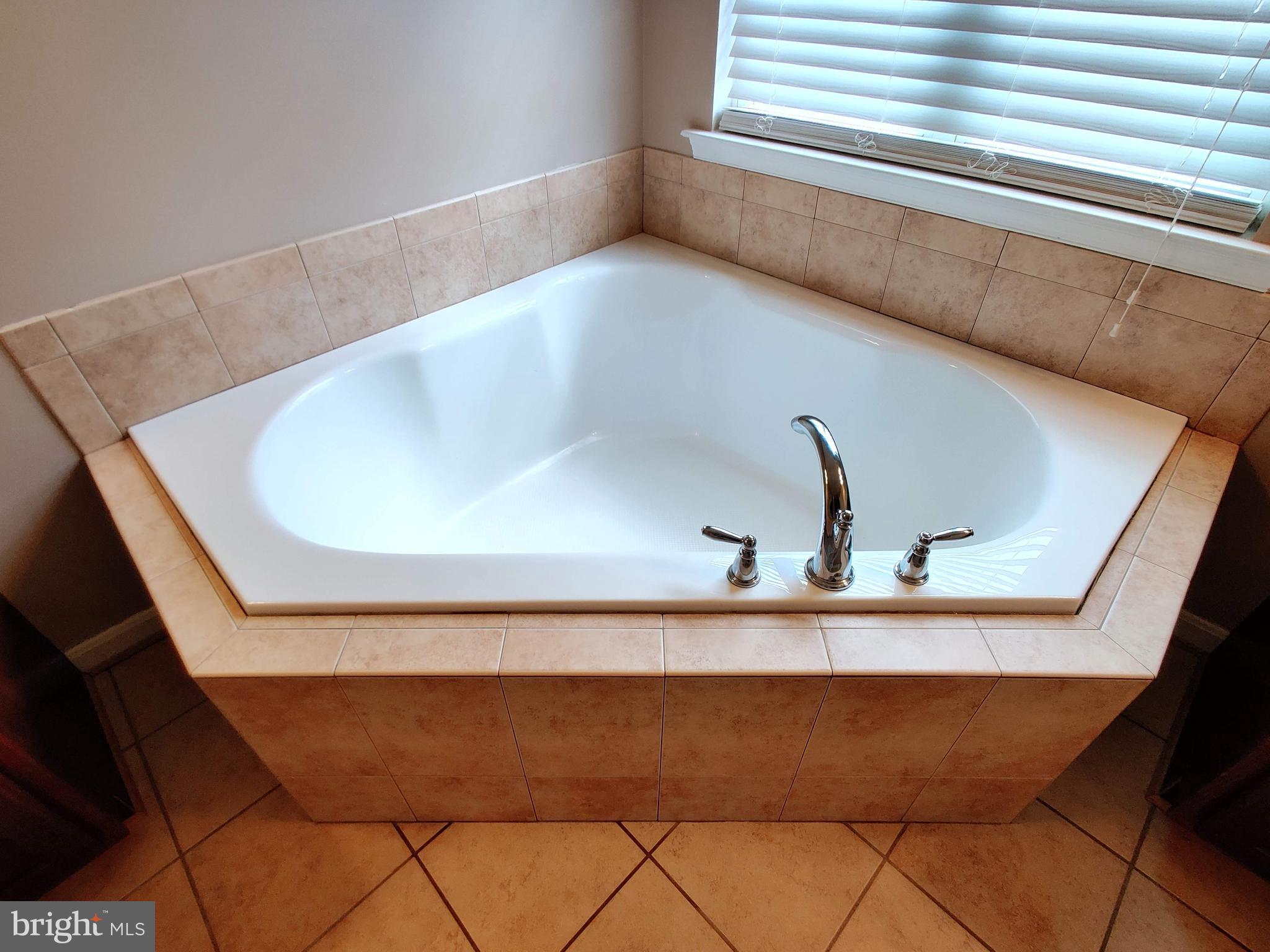 SAN FRANCISCO BY THE BAY - Residential