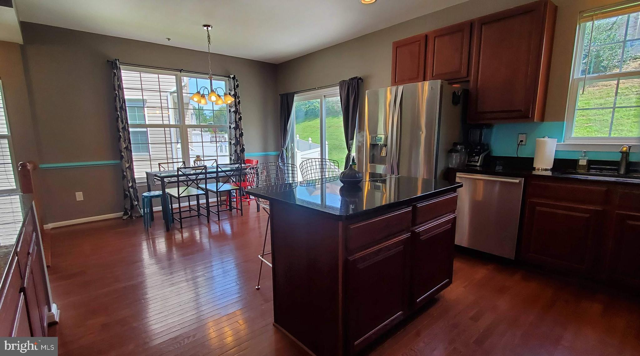 SAN FRANCISCO BY THE BAY - Residential