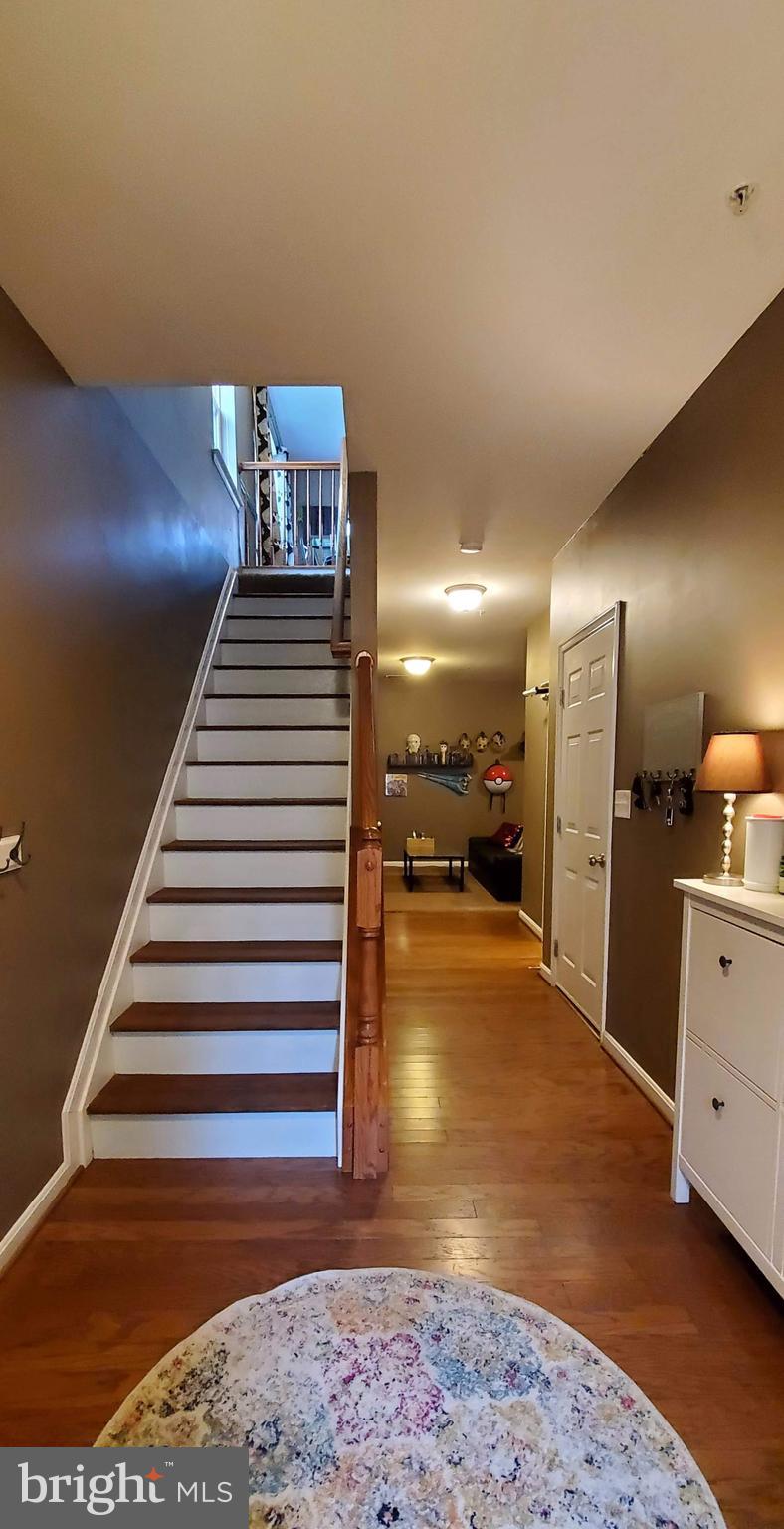 SAN FRANCISCO BY THE BAY - Residential