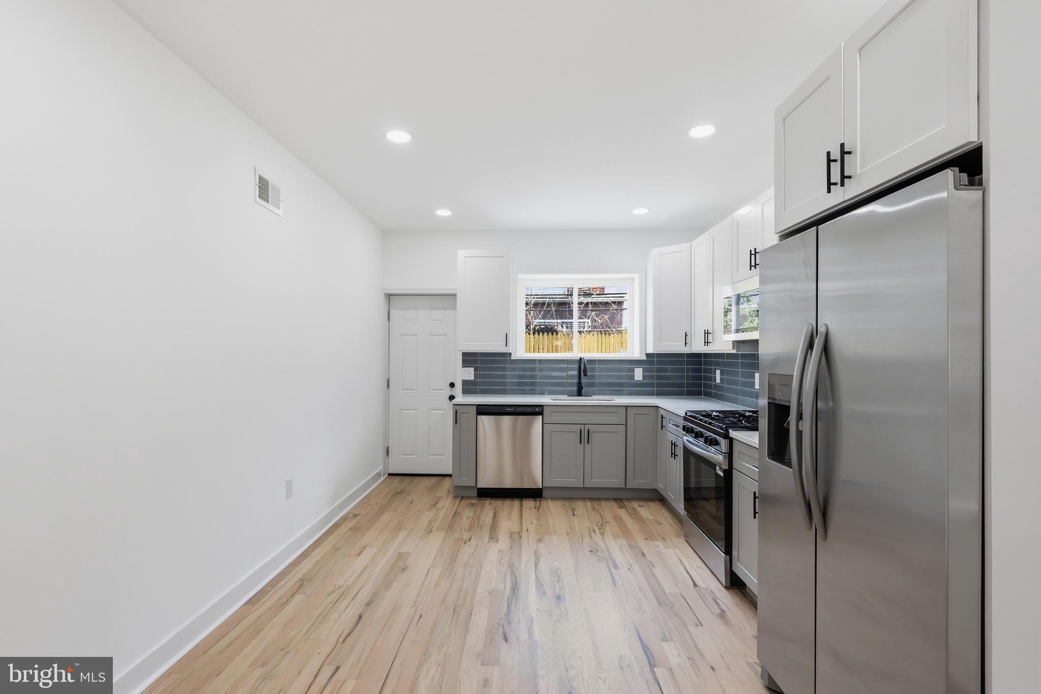 GRAYS FERRY - Residential