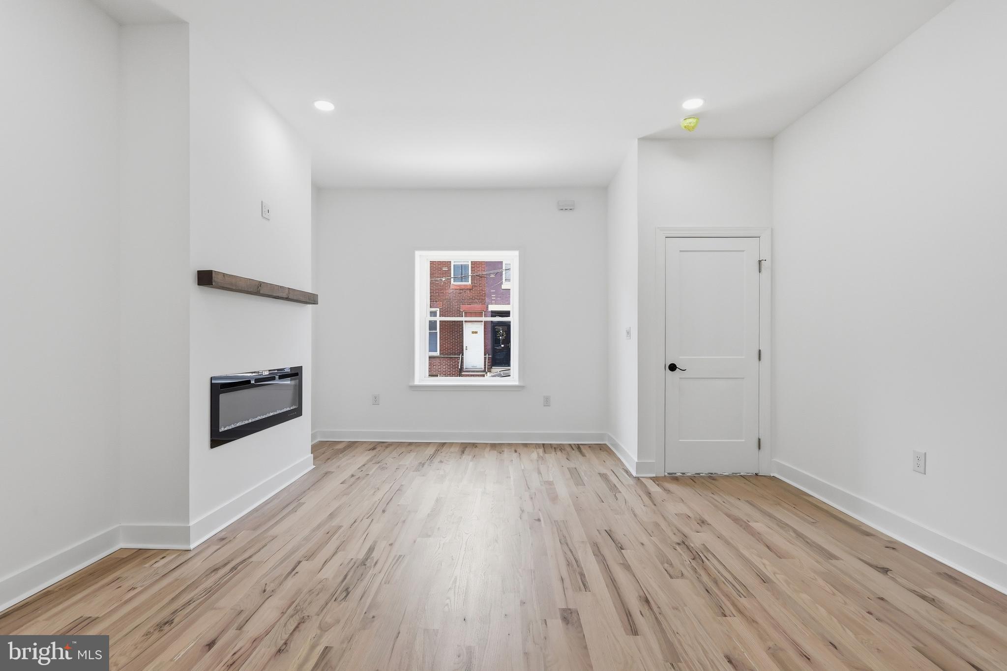 GRAYS FERRY - Residential