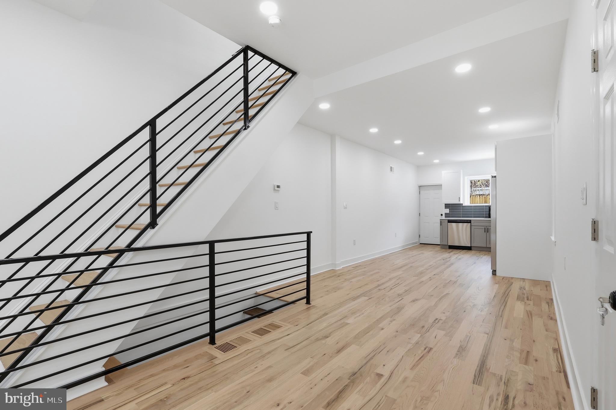 GRAYS FERRY - Residential
