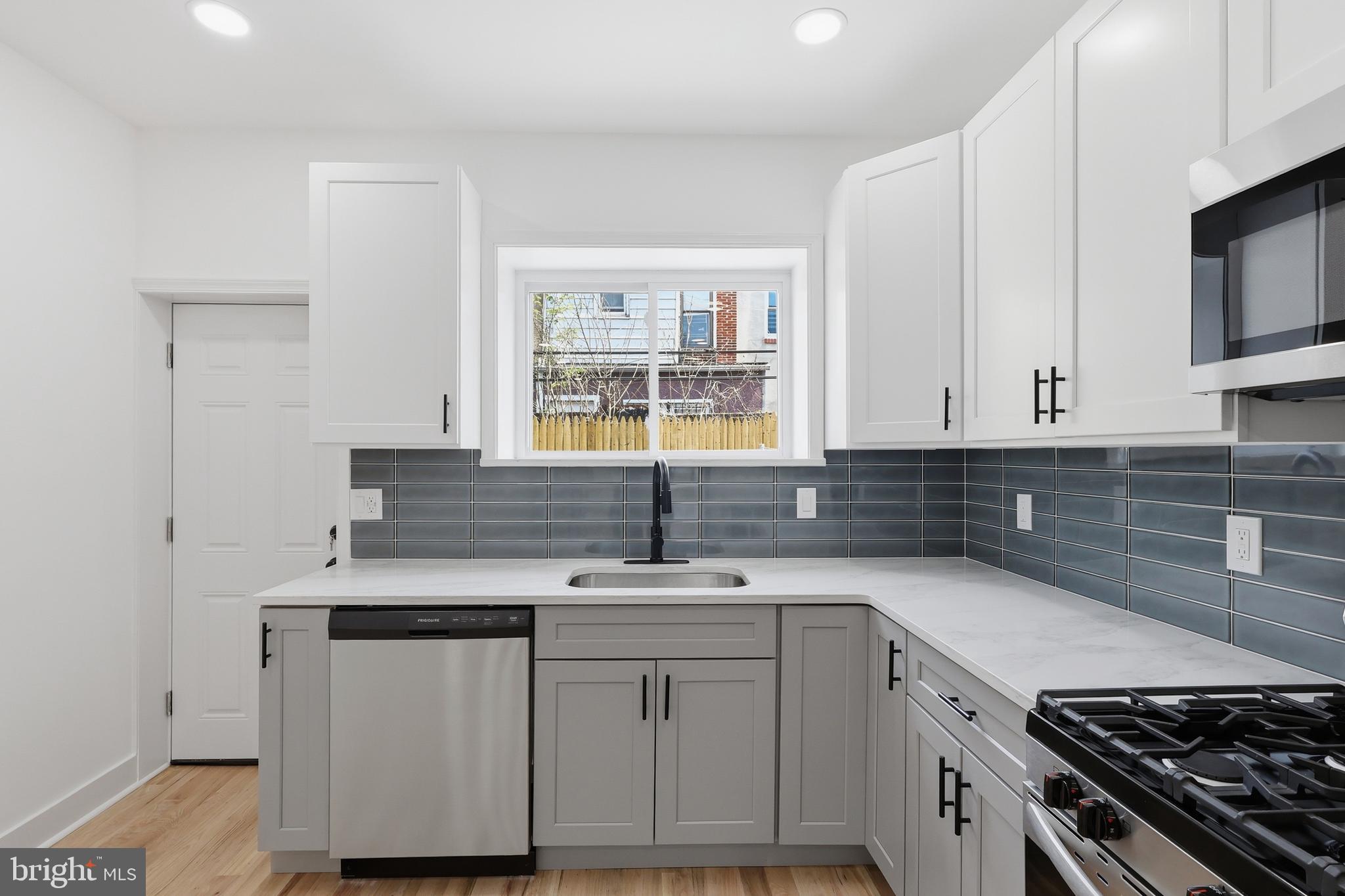 GRAYS FERRY - Residential