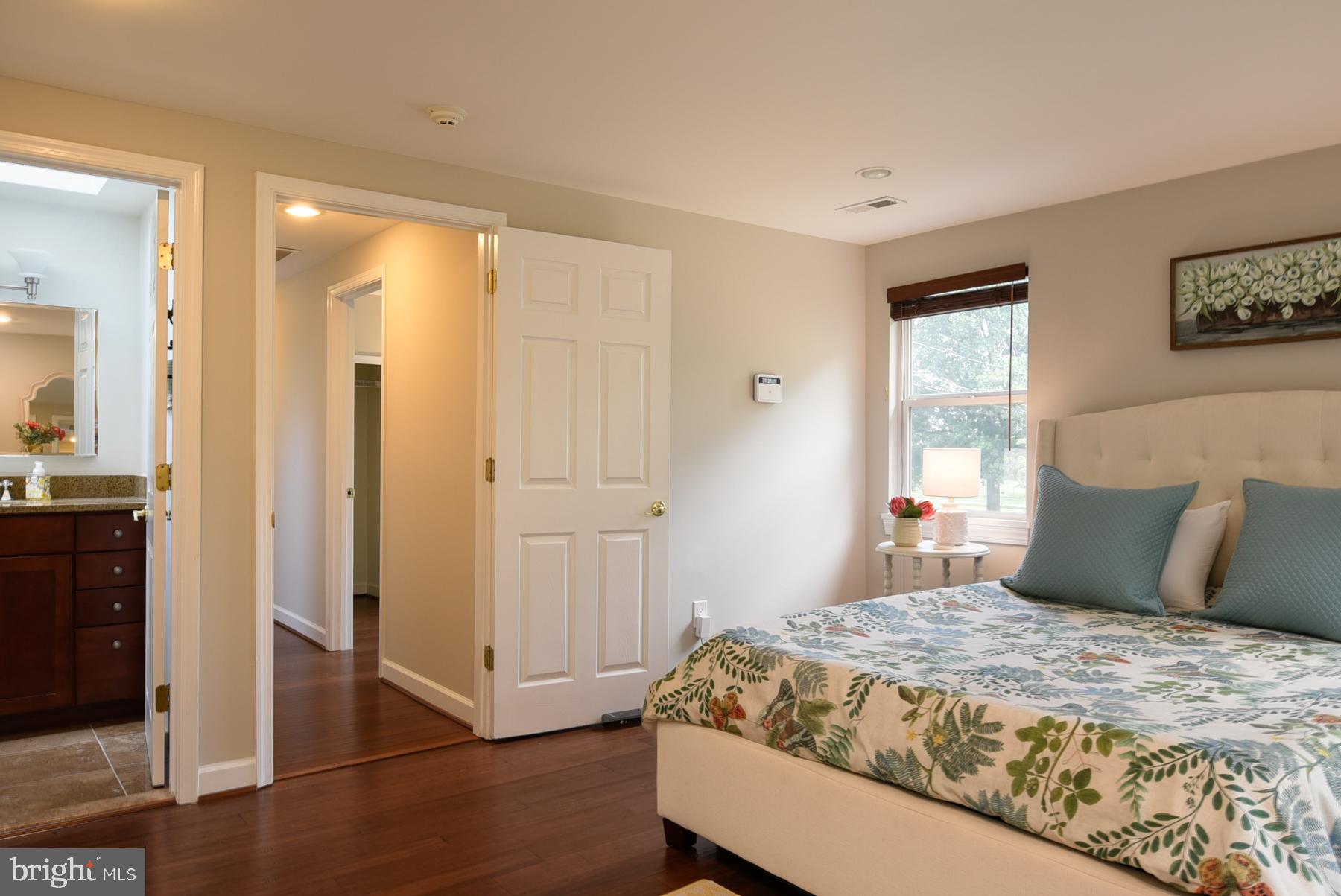 ROSEMONT PARK - Residential