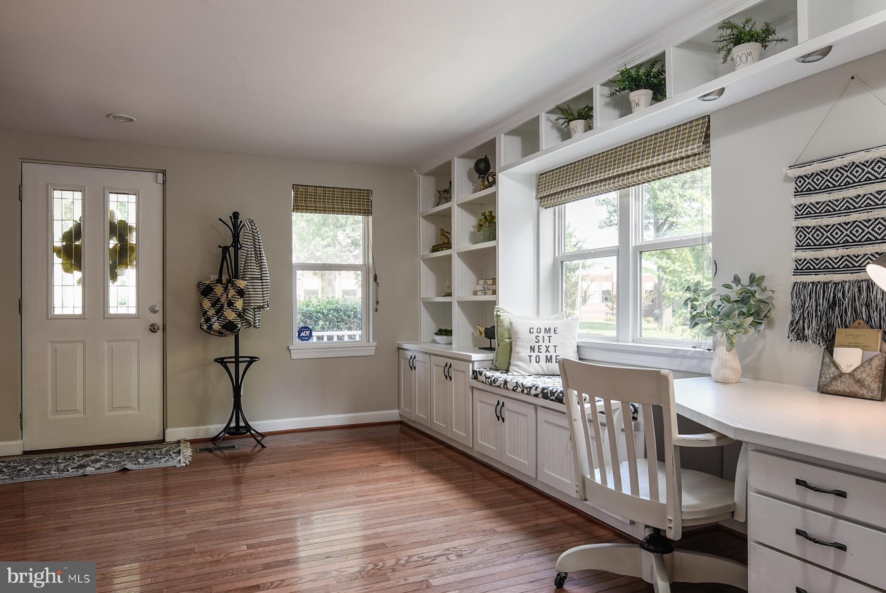 ROSEMONT PARK - Residential