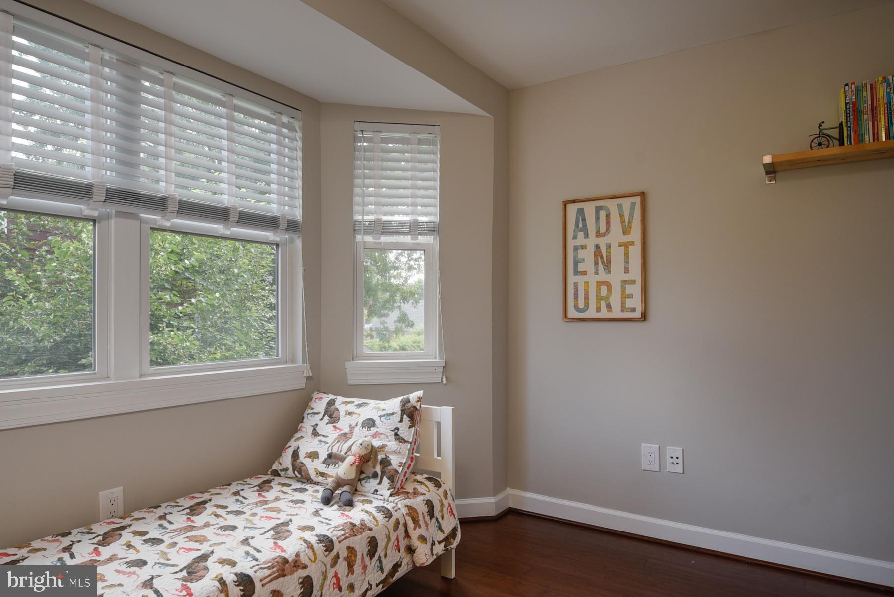 ROSEMONT PARK - Residential