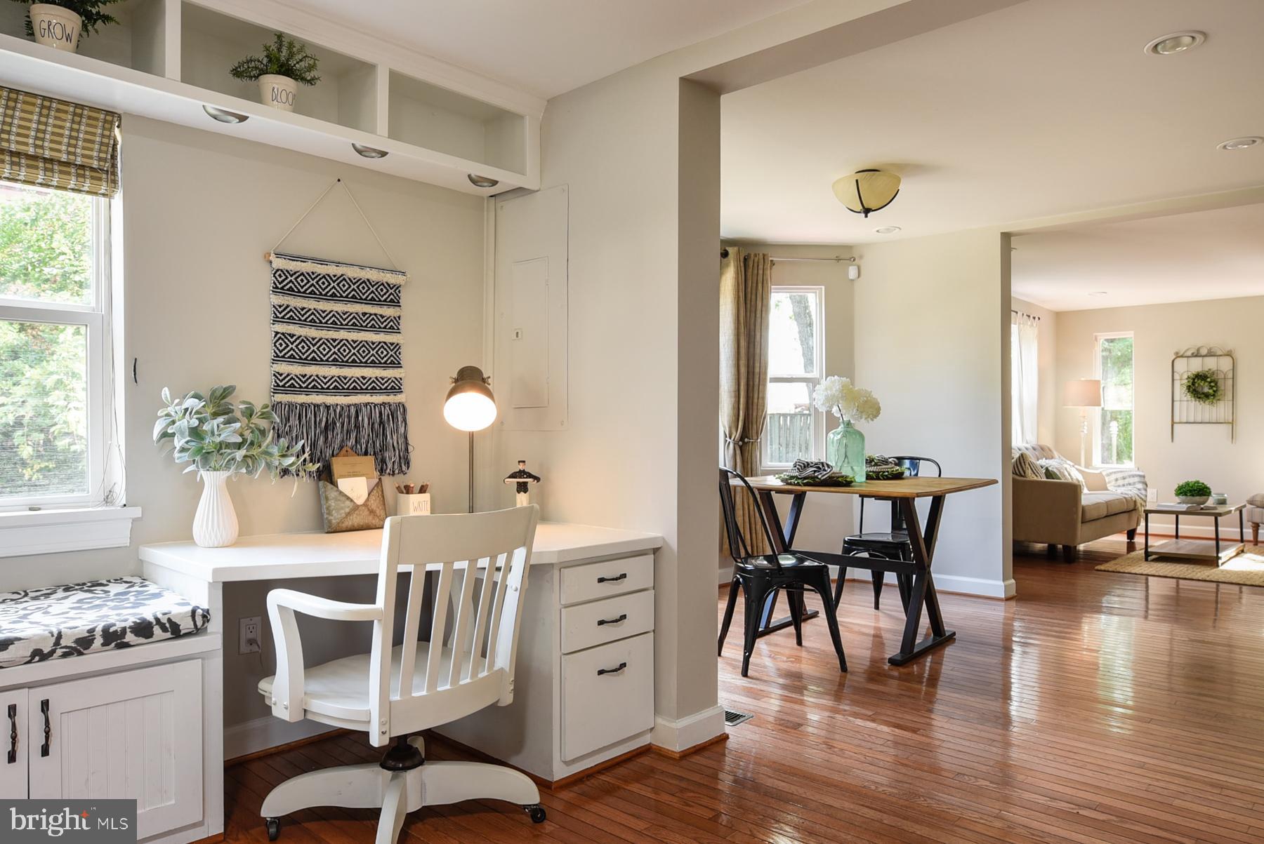 ROSEMONT PARK - Residential