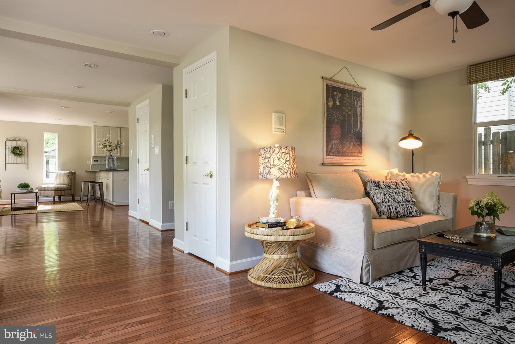 ROSEMONT PARK - Residential