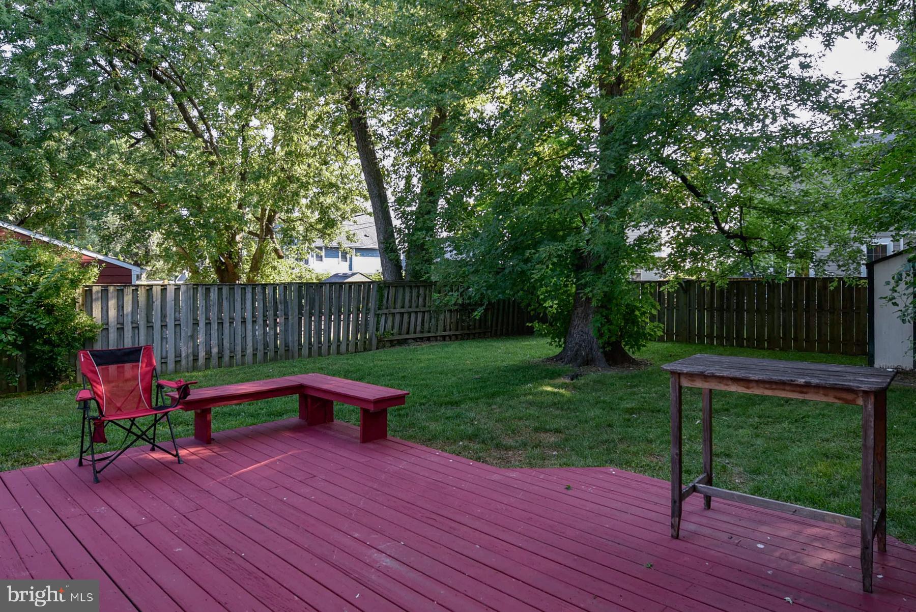 ROSEMONT PARK - Residential