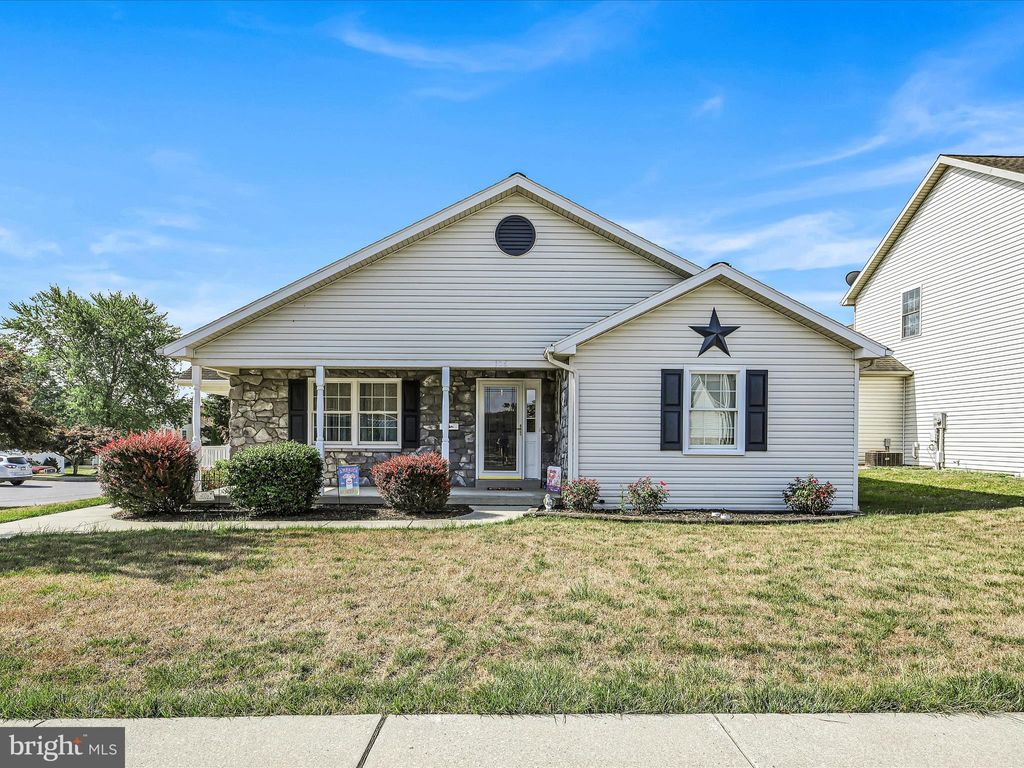 Photo of 106 Frank Street, Mount Joy, PA 17552 (MLS # PALA2053946)