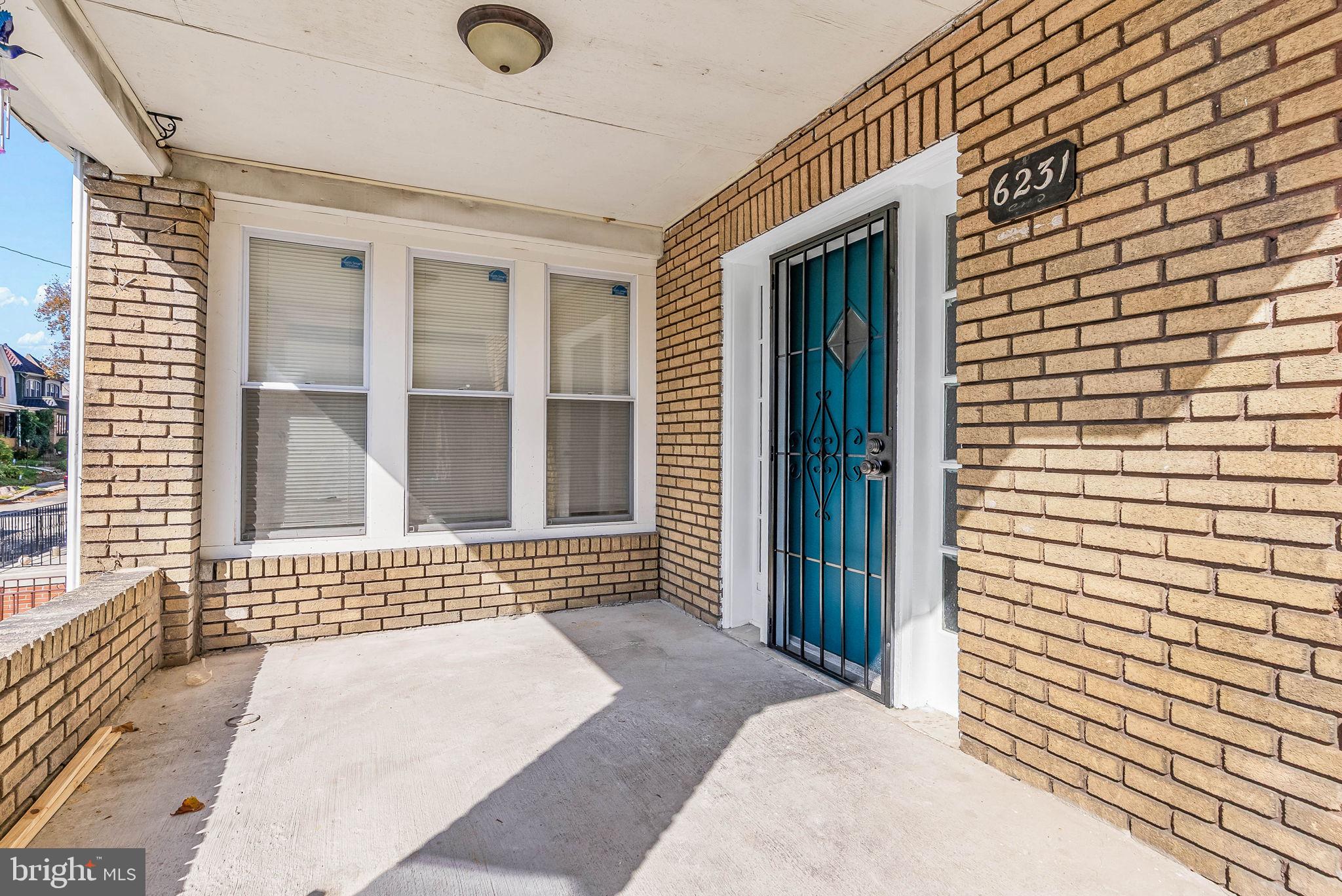 6231 MAGNOLIA STREET