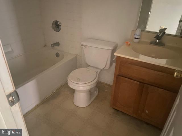 DENNIS - Residential