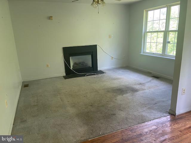 DENNIS - Residential