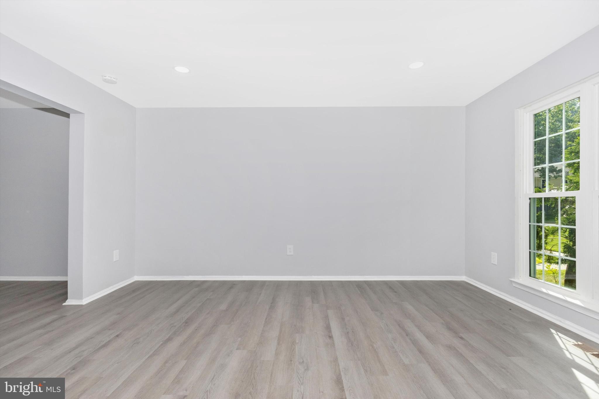 LAKE VILLAGE MANOR - Residential Lease