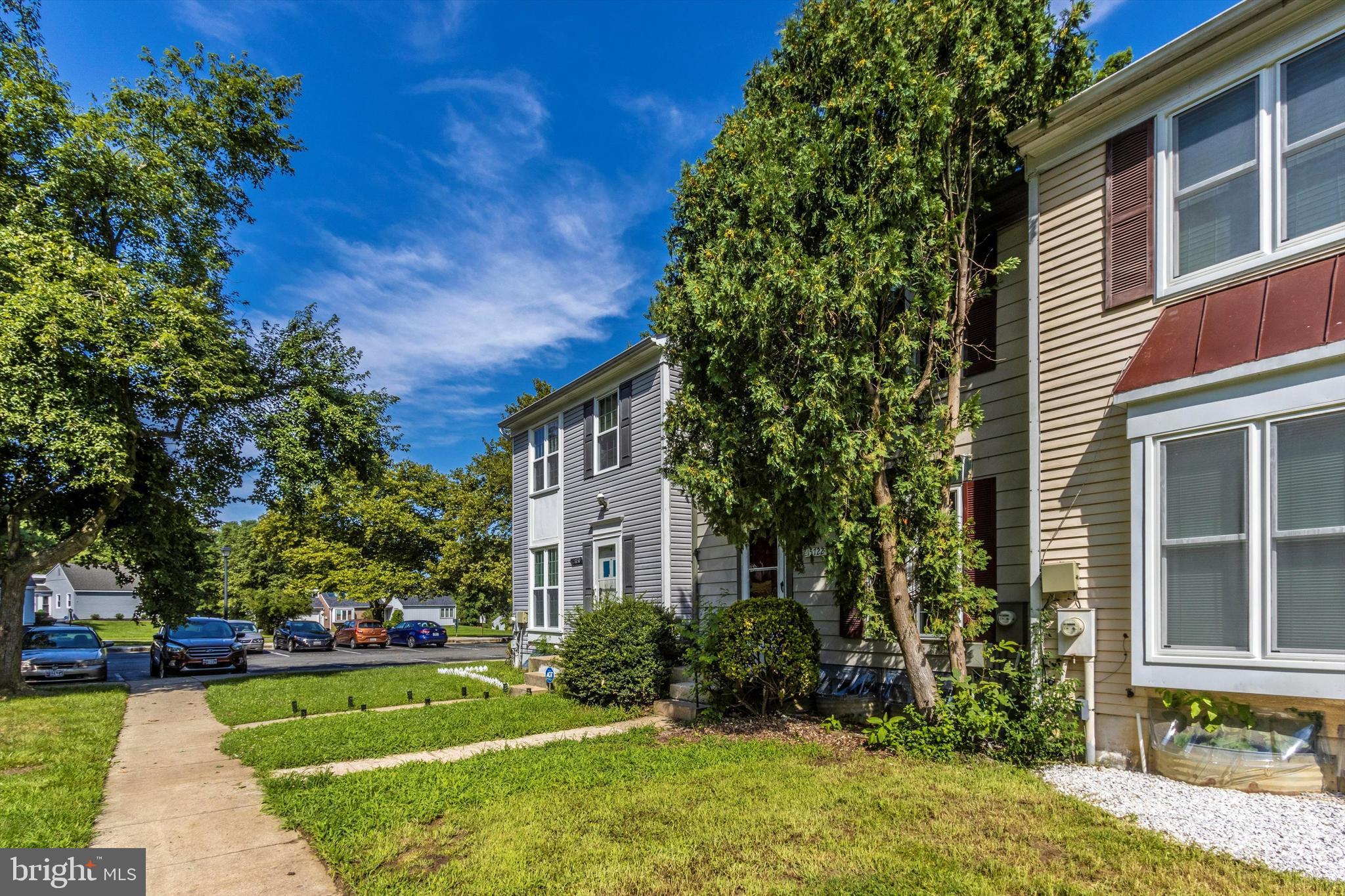 LAKE VILLAGE MANOR - Residential Lease