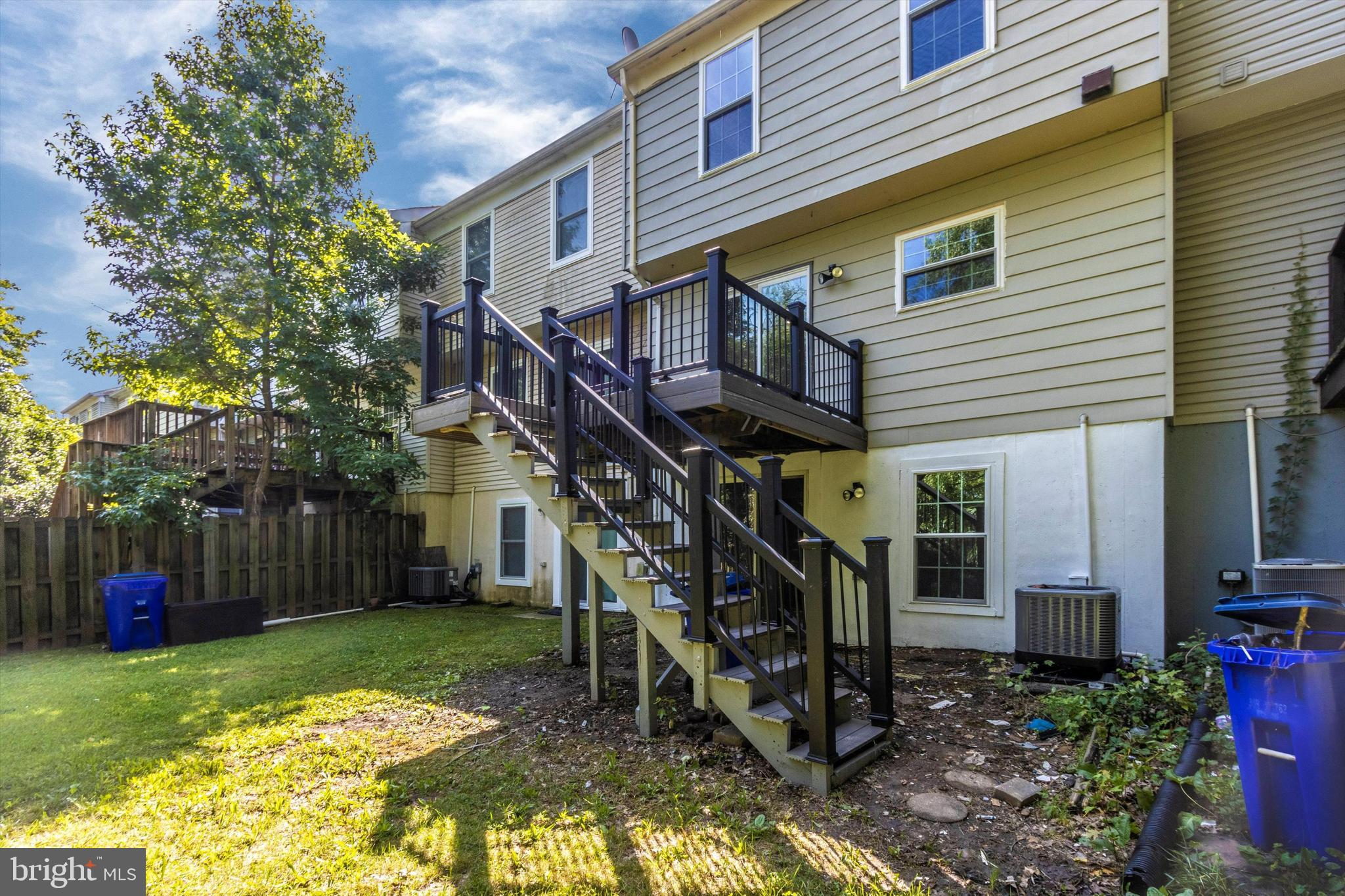 LAKE VILLAGE MANOR - Residential Lease