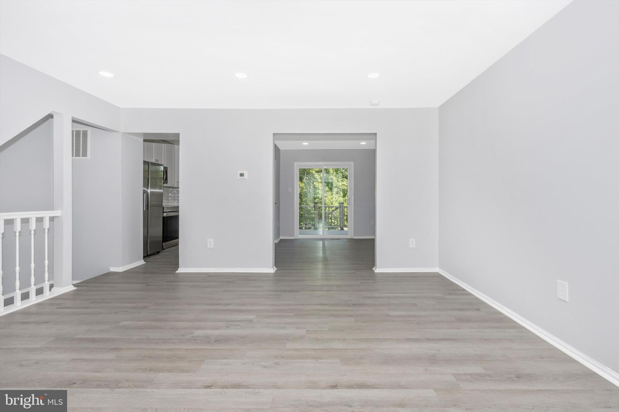 LAKE VILLAGE MANOR - Residential Lease