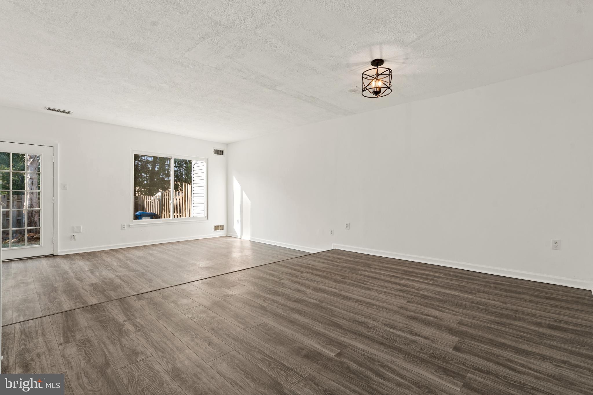 COVERSTONE - Residential