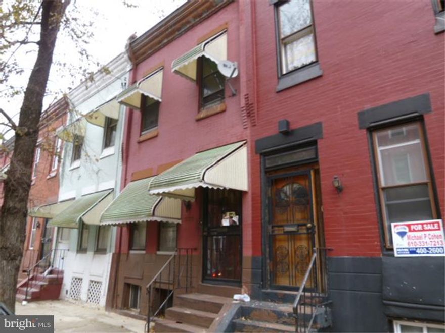 Nice rental investment near Tempel University Philly  5 bedroom house with 4 baths is in need of rehab, fair condition All offers will be presented. good street, Property was a nice rental. $2000 deposit and proof of funds will be required, AS IS addendum and buyer is responsible for u/o. . Cash or hard money financing acceptable. NO FHA financing All offers will be presented