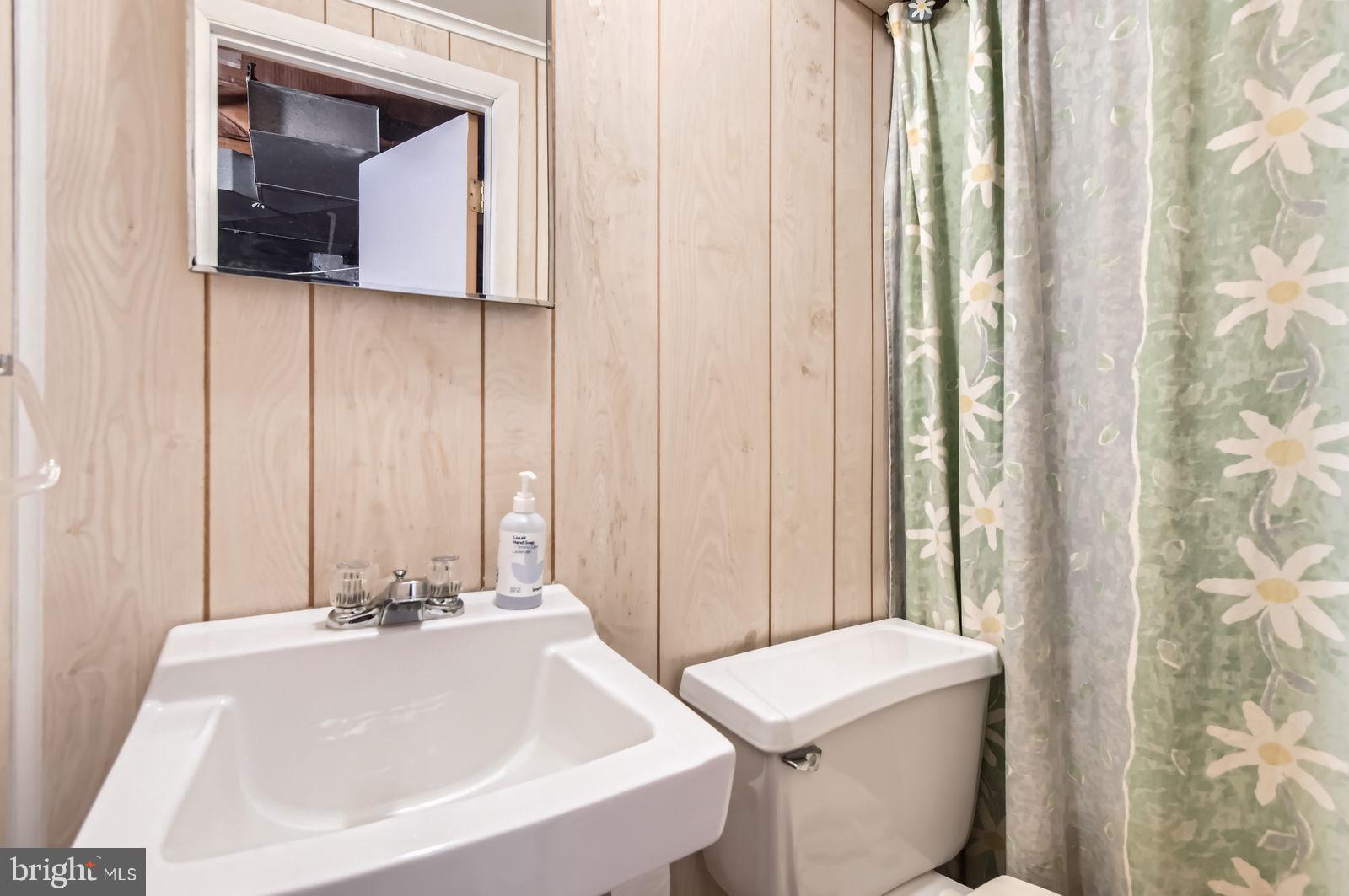 NORTHBROOK - Residential