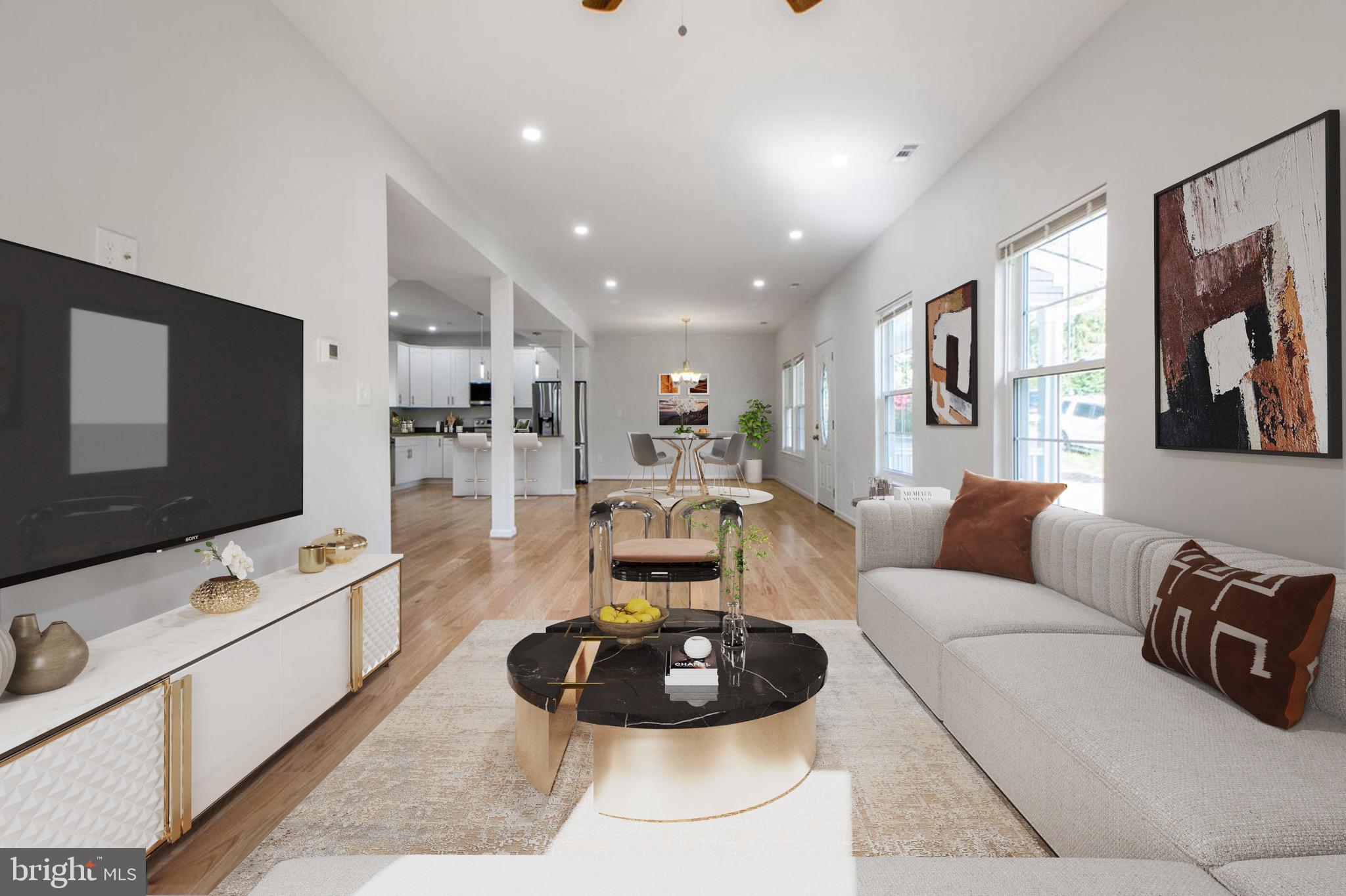 COLMAR MANOR - Residential