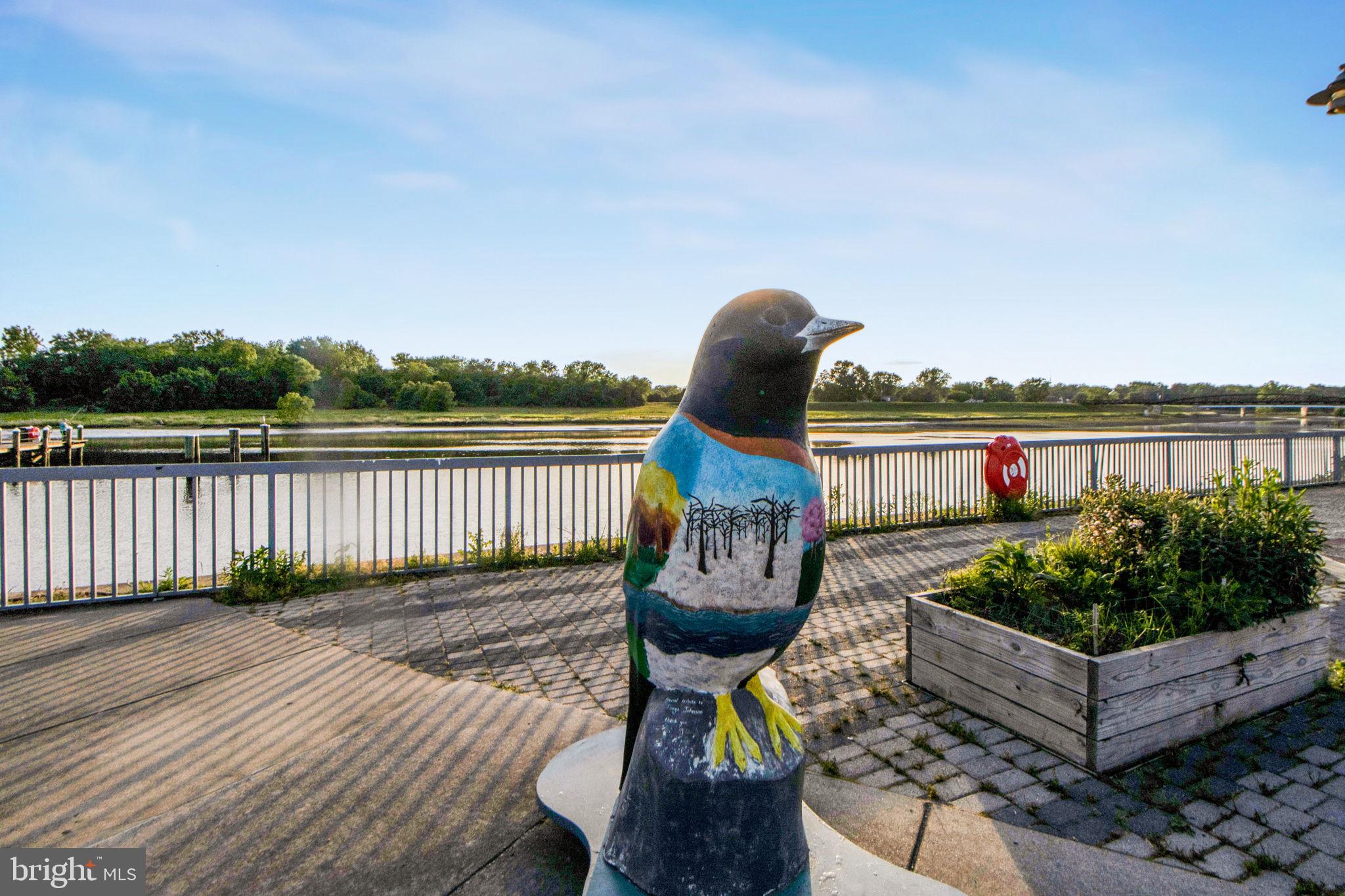 COLMAR MANOR - Residential