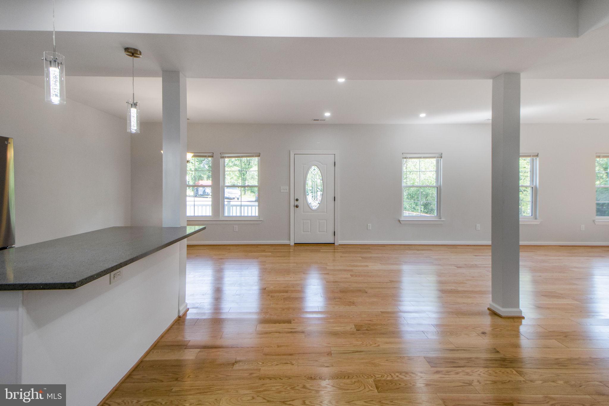 COLMAR MANOR - Residential