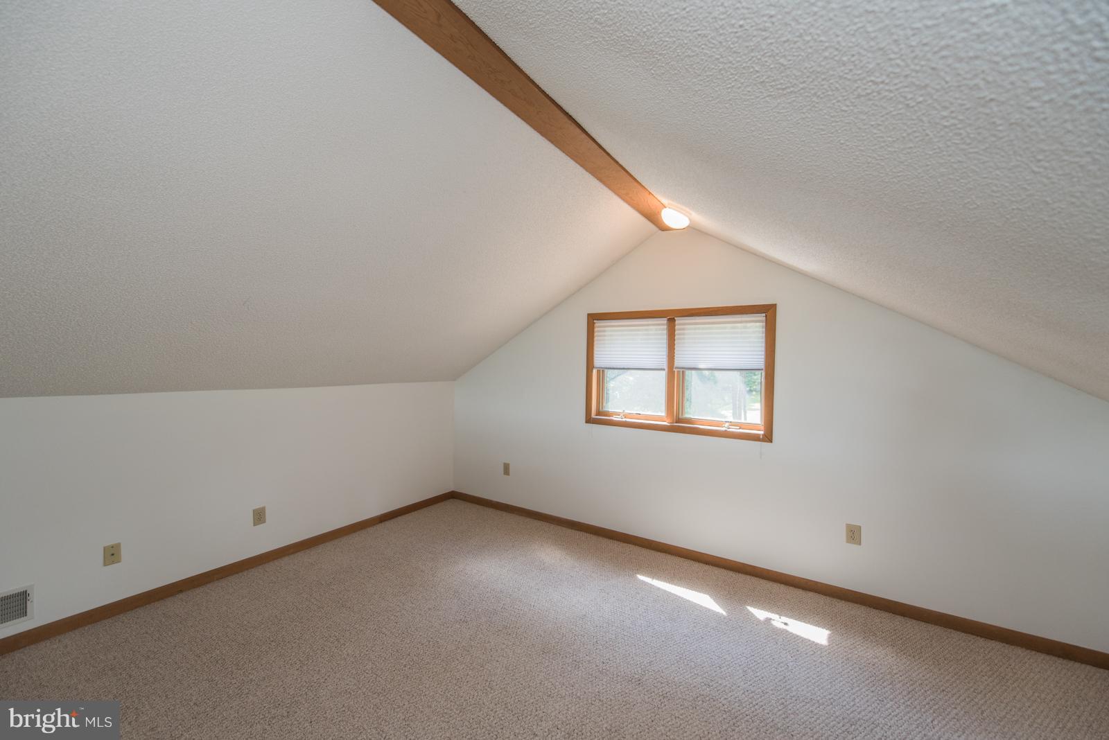 THE WOODS - Residential Lease