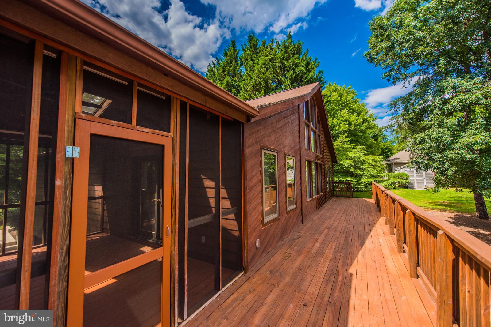 THE WOODS - Residential Lease