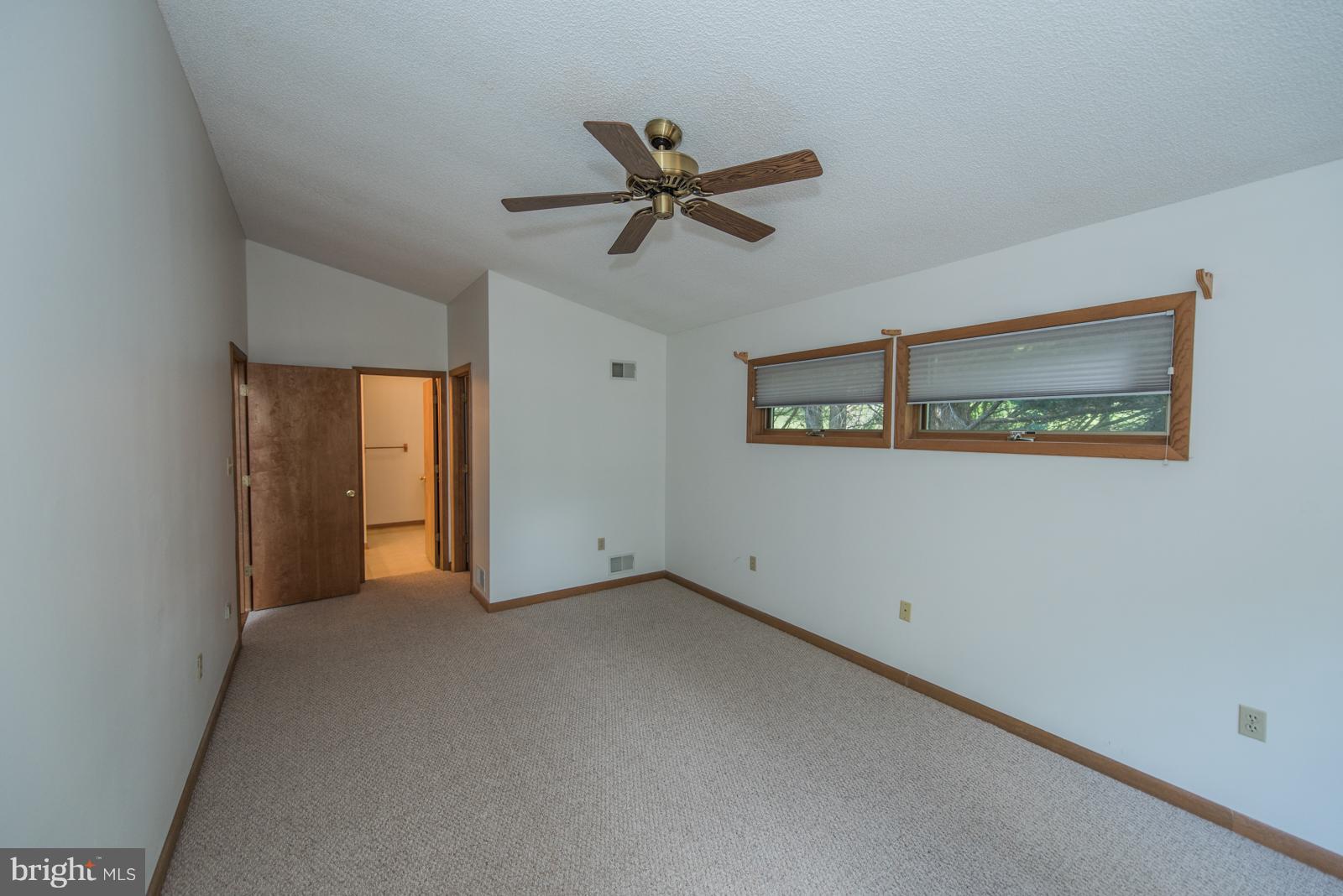 THE WOODS - Residential Lease