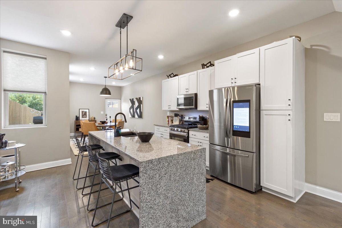 BROADWAY EAST - Residential Lease