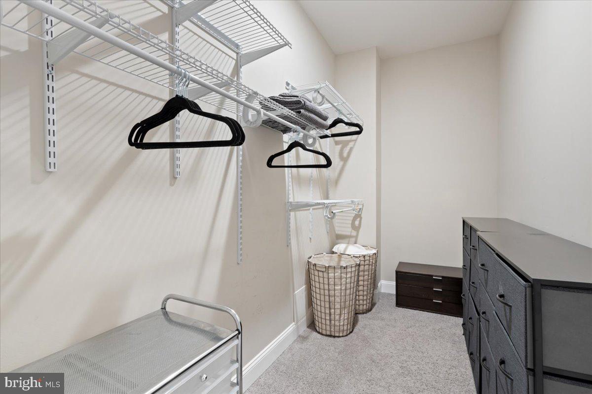 BROADWAY EAST - Residential Lease