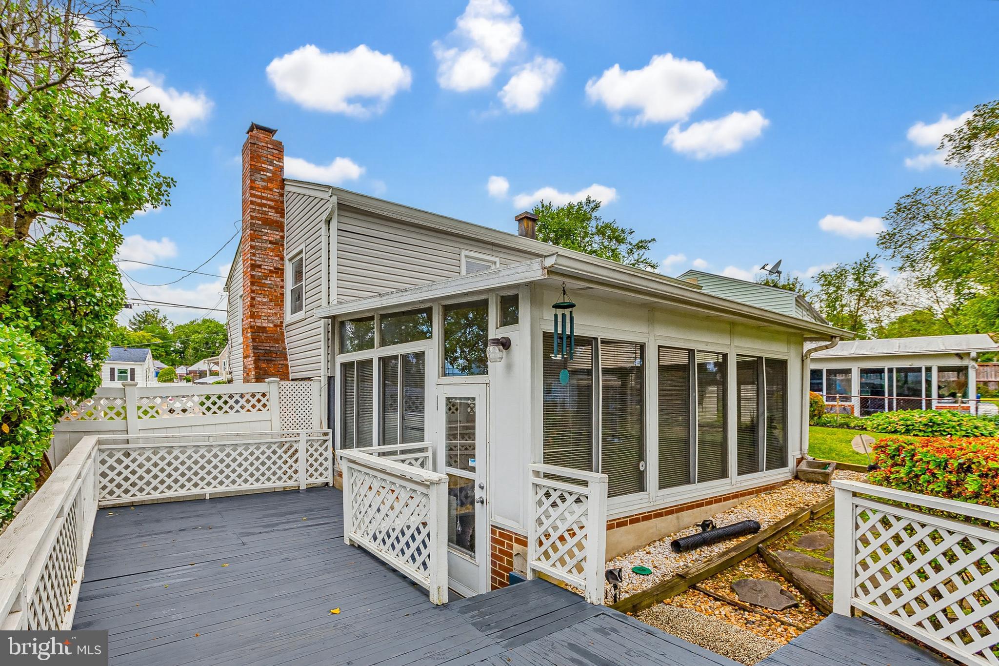 WHEATON WOODS - Residential