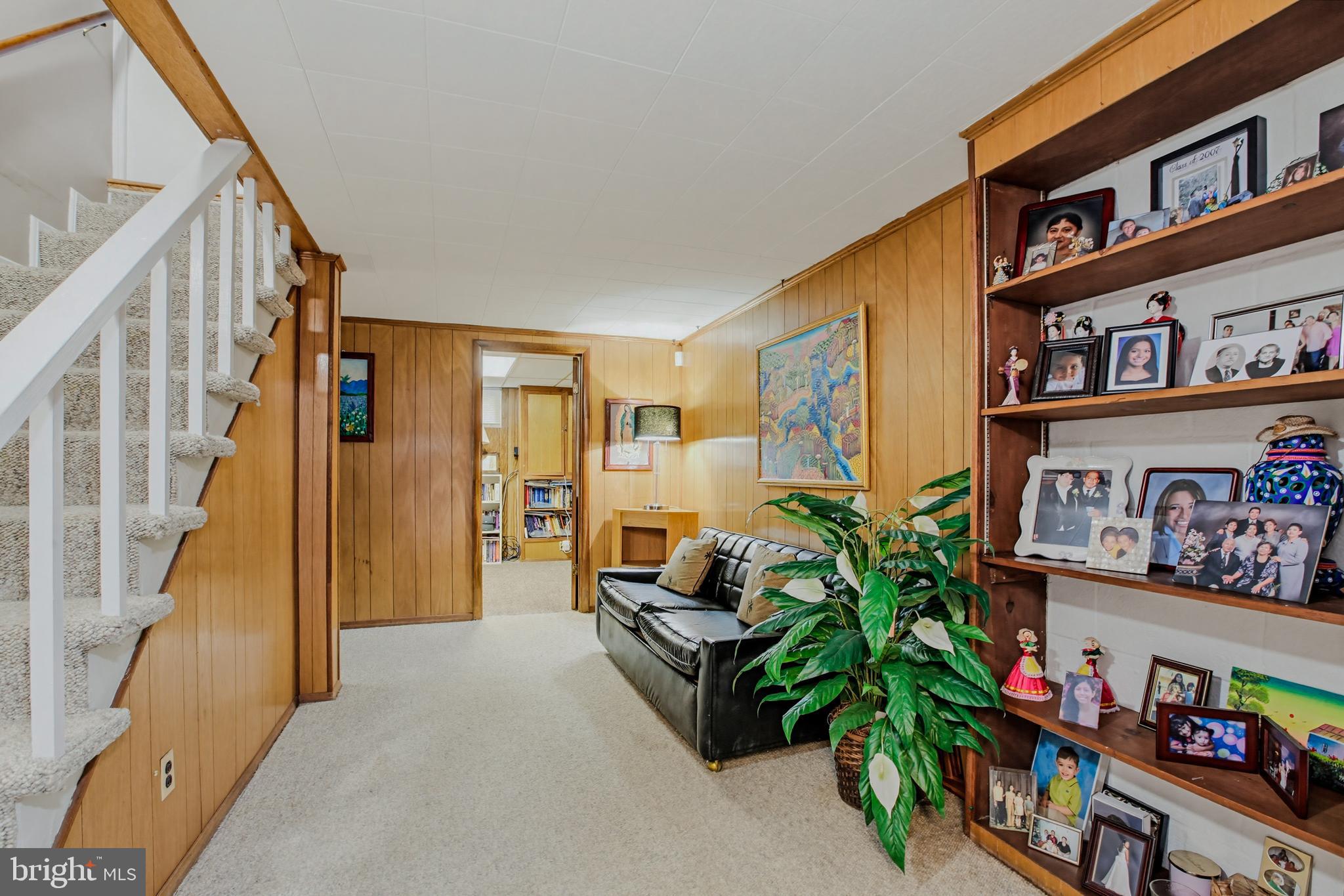 WHEATON WOODS - Residential