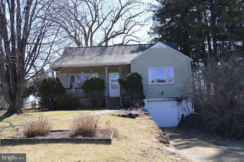 NORTH MANHEIM TWP - Residential