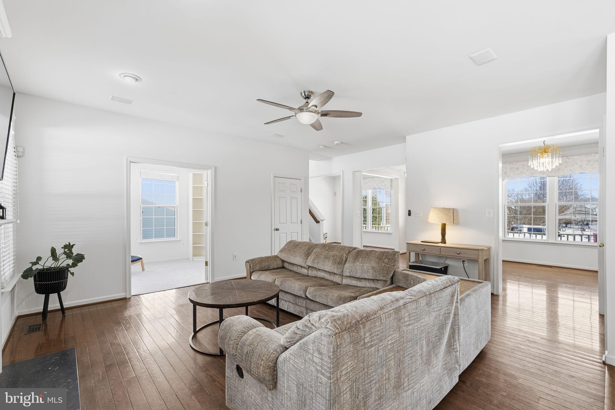 THE FOREST AT SOUTHRUN - Residential