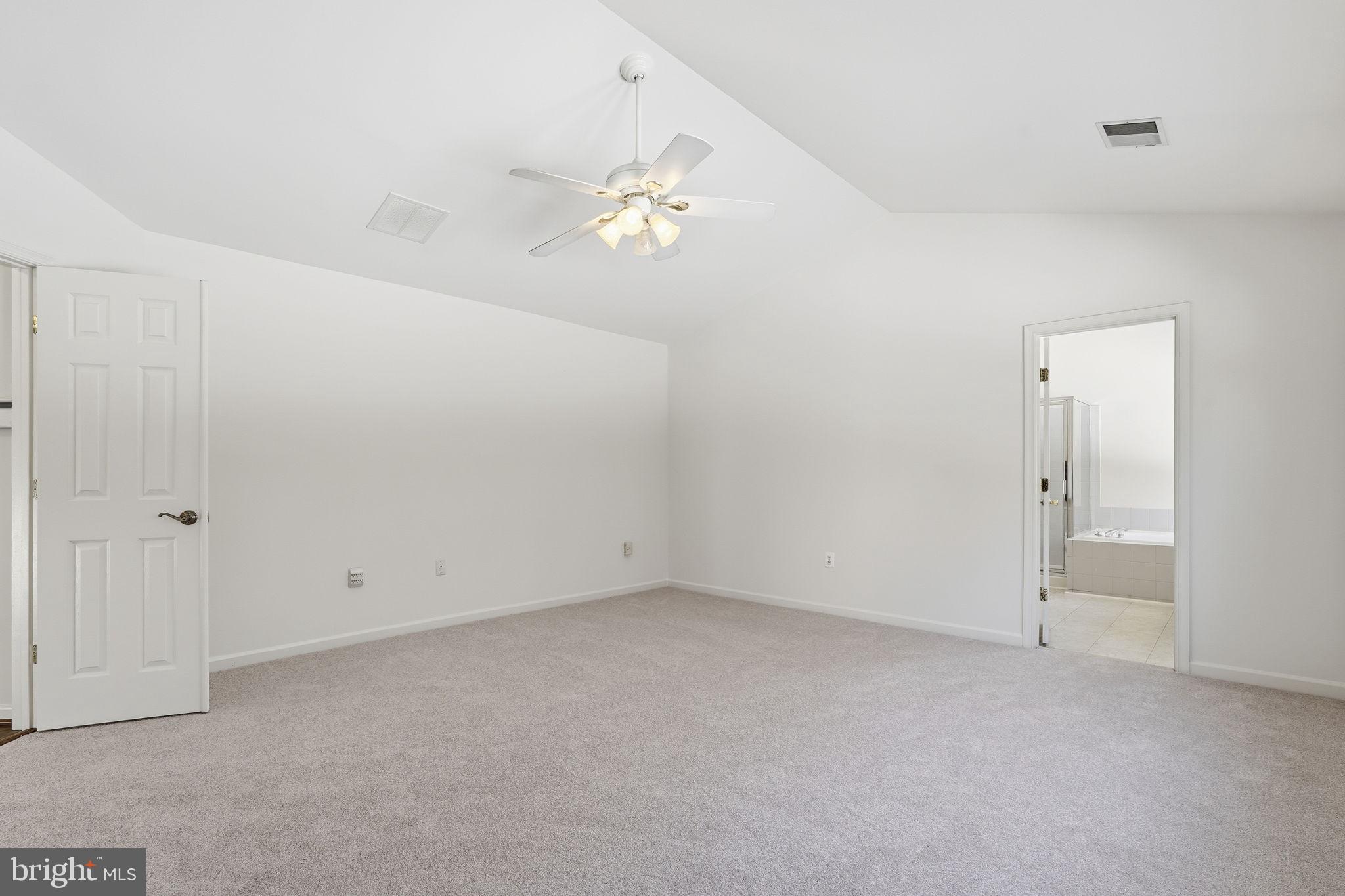 THE FOREST AT SOUTHRUN - Residential