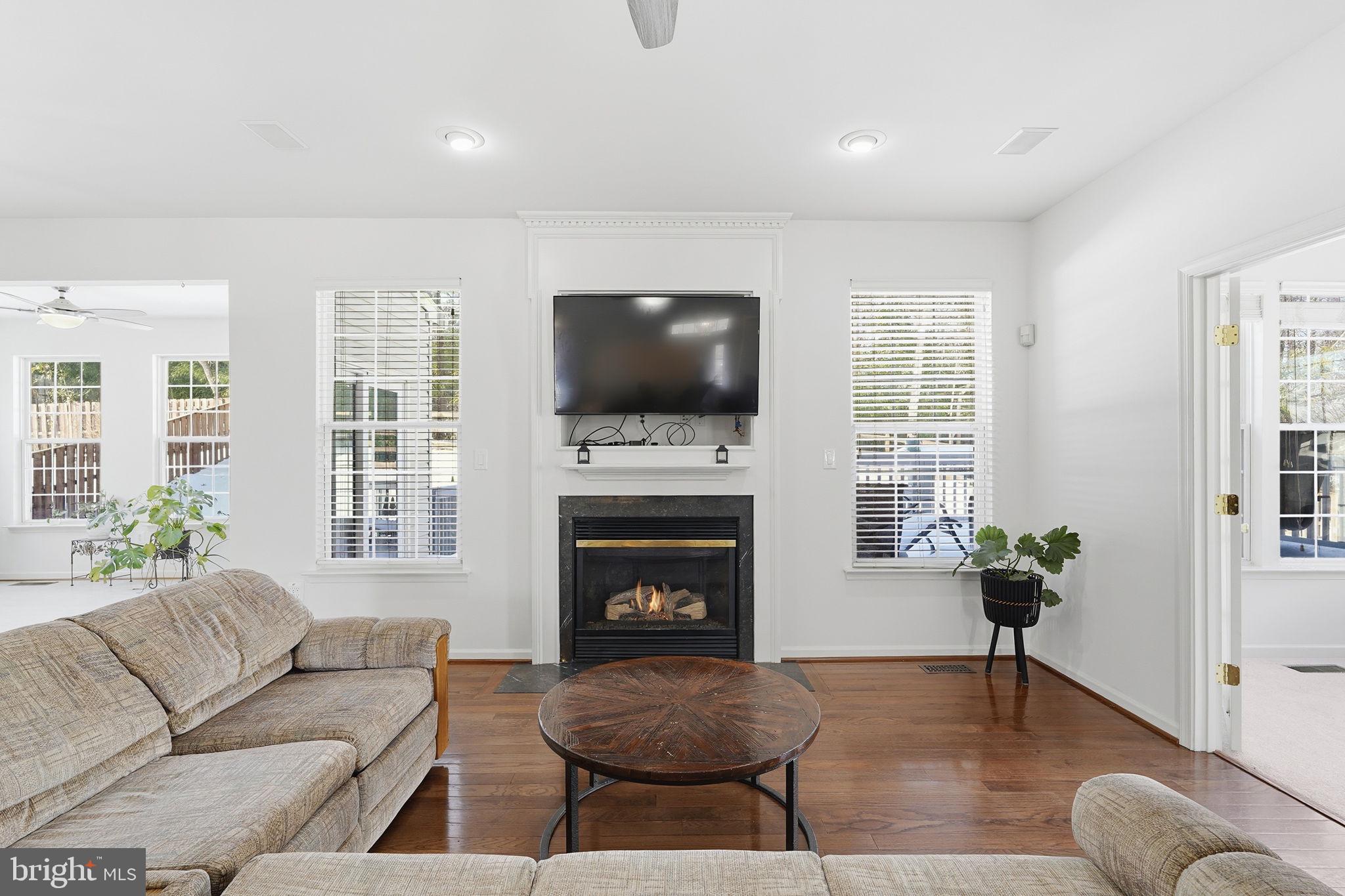 THE FOREST AT SOUTHRUN - Residential