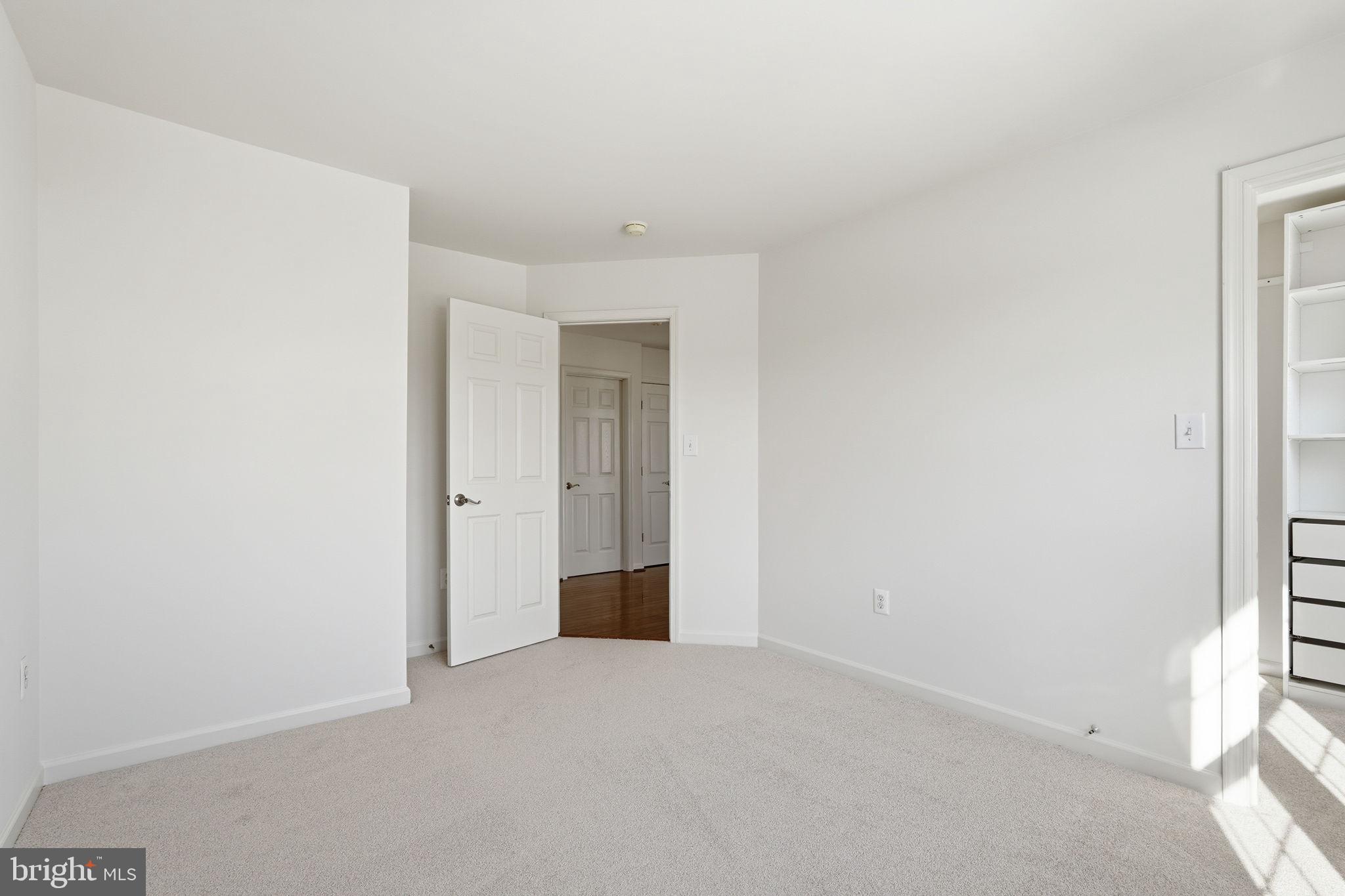 THE FOREST AT SOUTHRUN - Residential