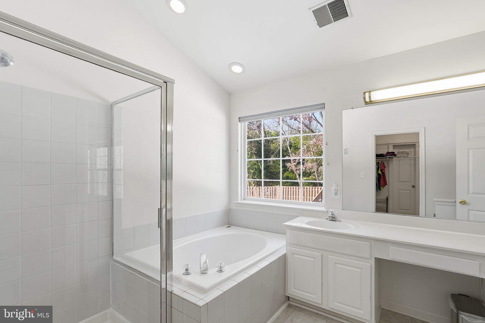 THE FOREST AT SOUTHRUN - Residential