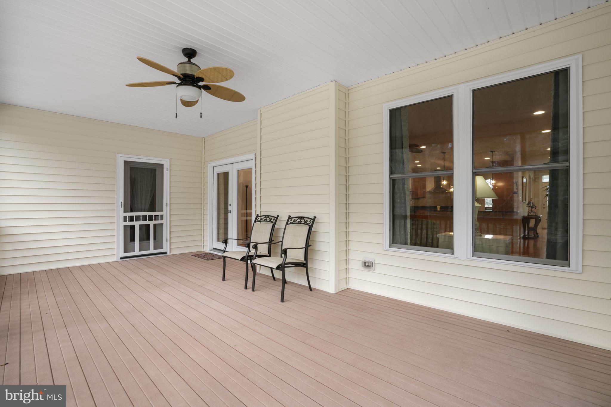 GOLF CLUB SHORES I - Residential