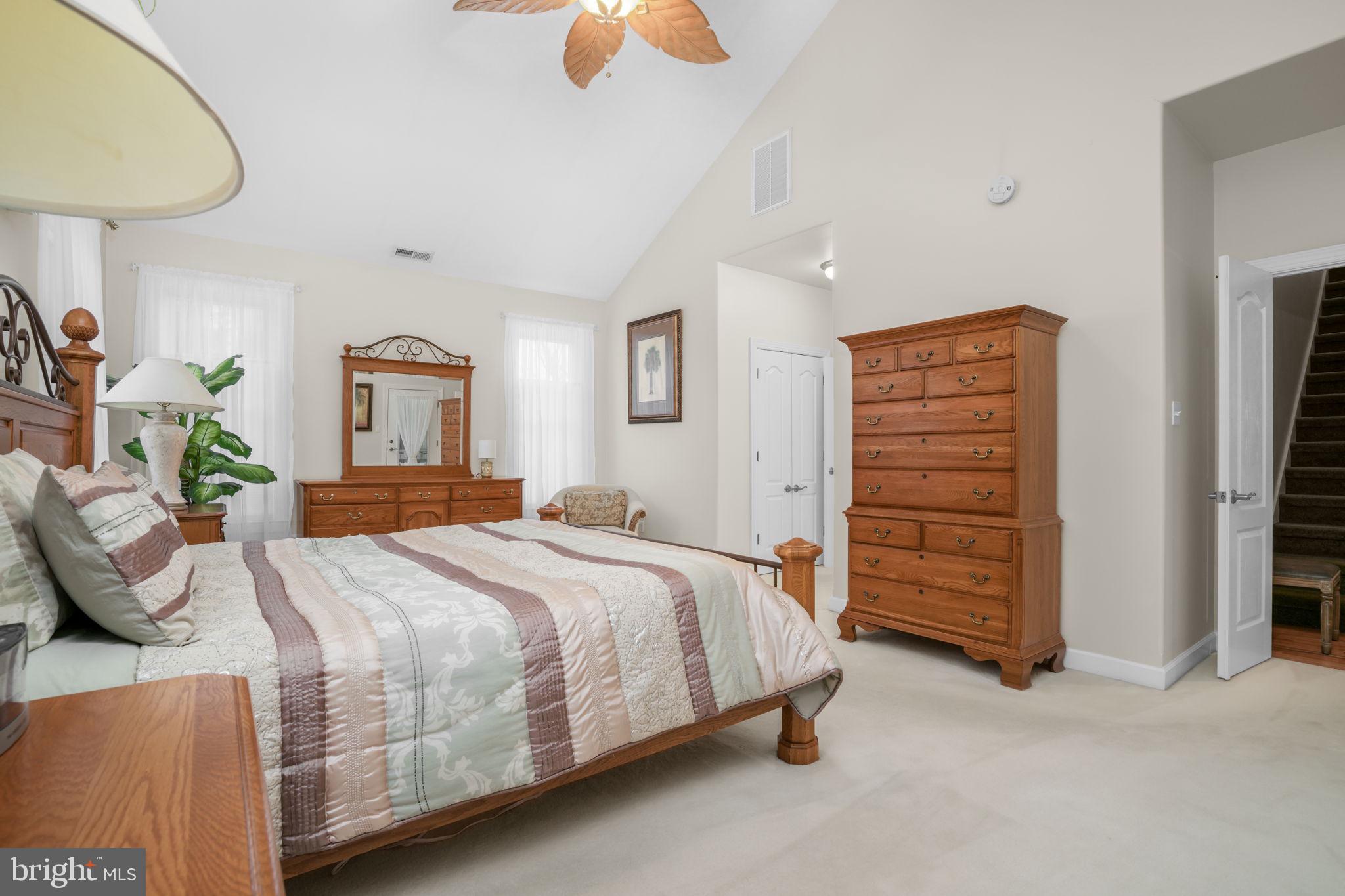 GOLF CLUB SHORES I - Residential