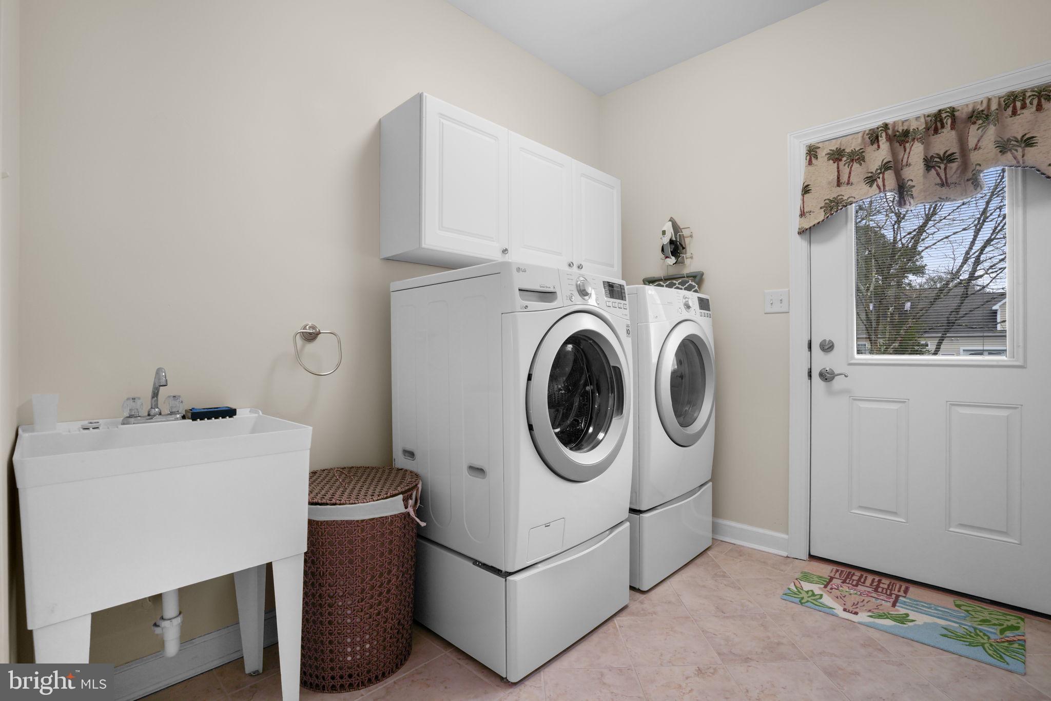 GOLF CLUB SHORES I - Residential