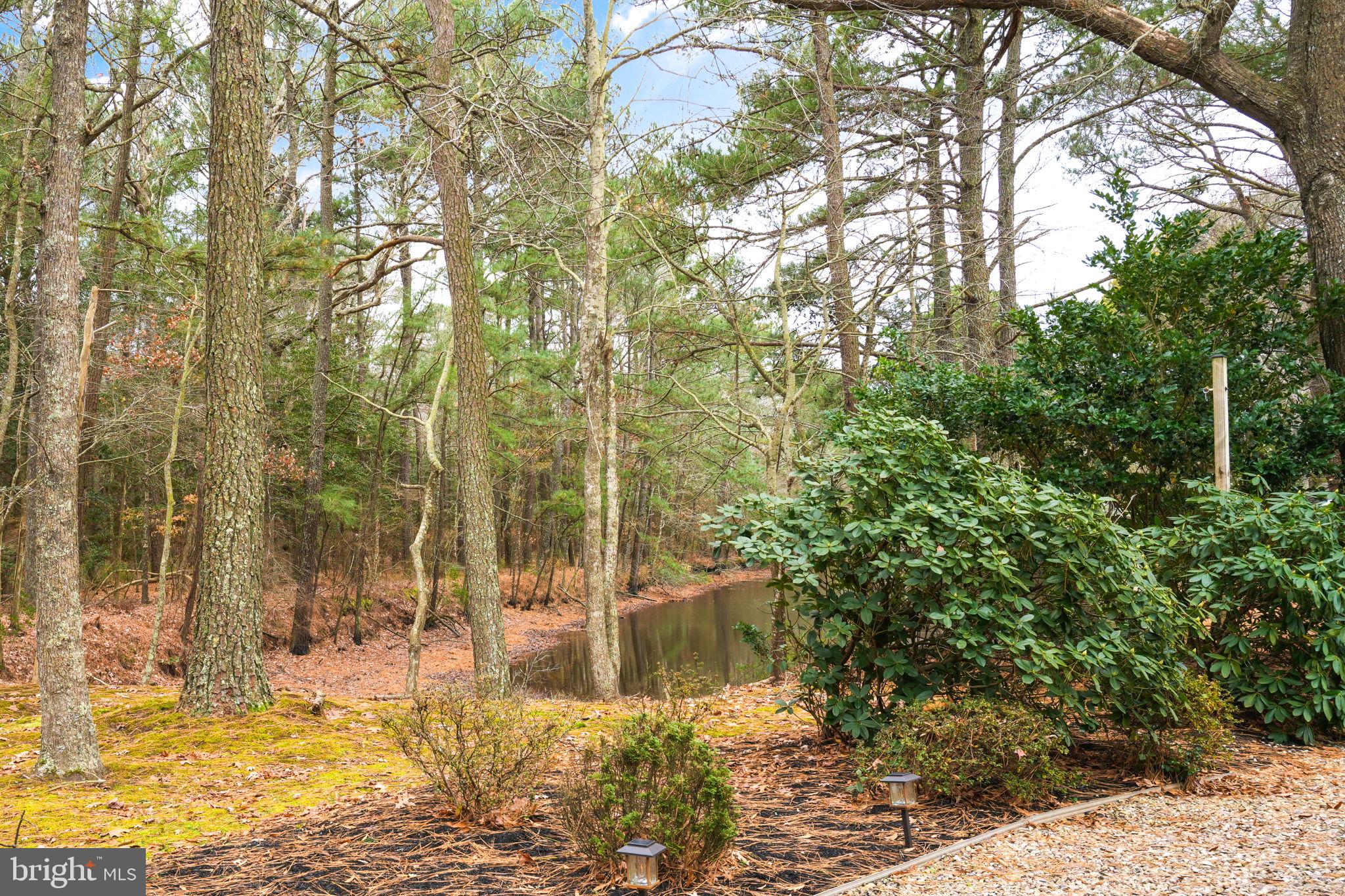 GOLF CLUB SHORES I - Residential