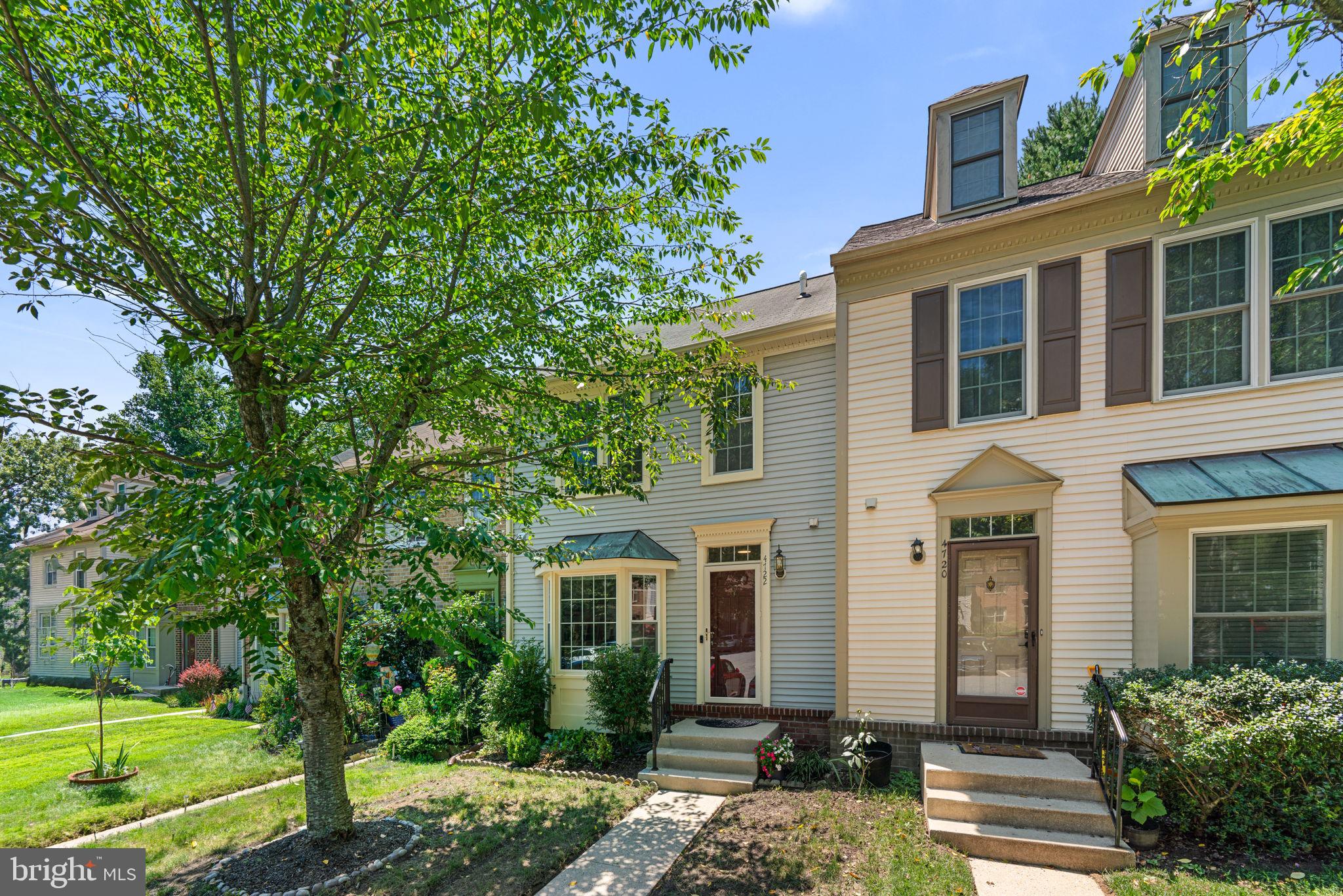 4722 RAMS HORN ROW