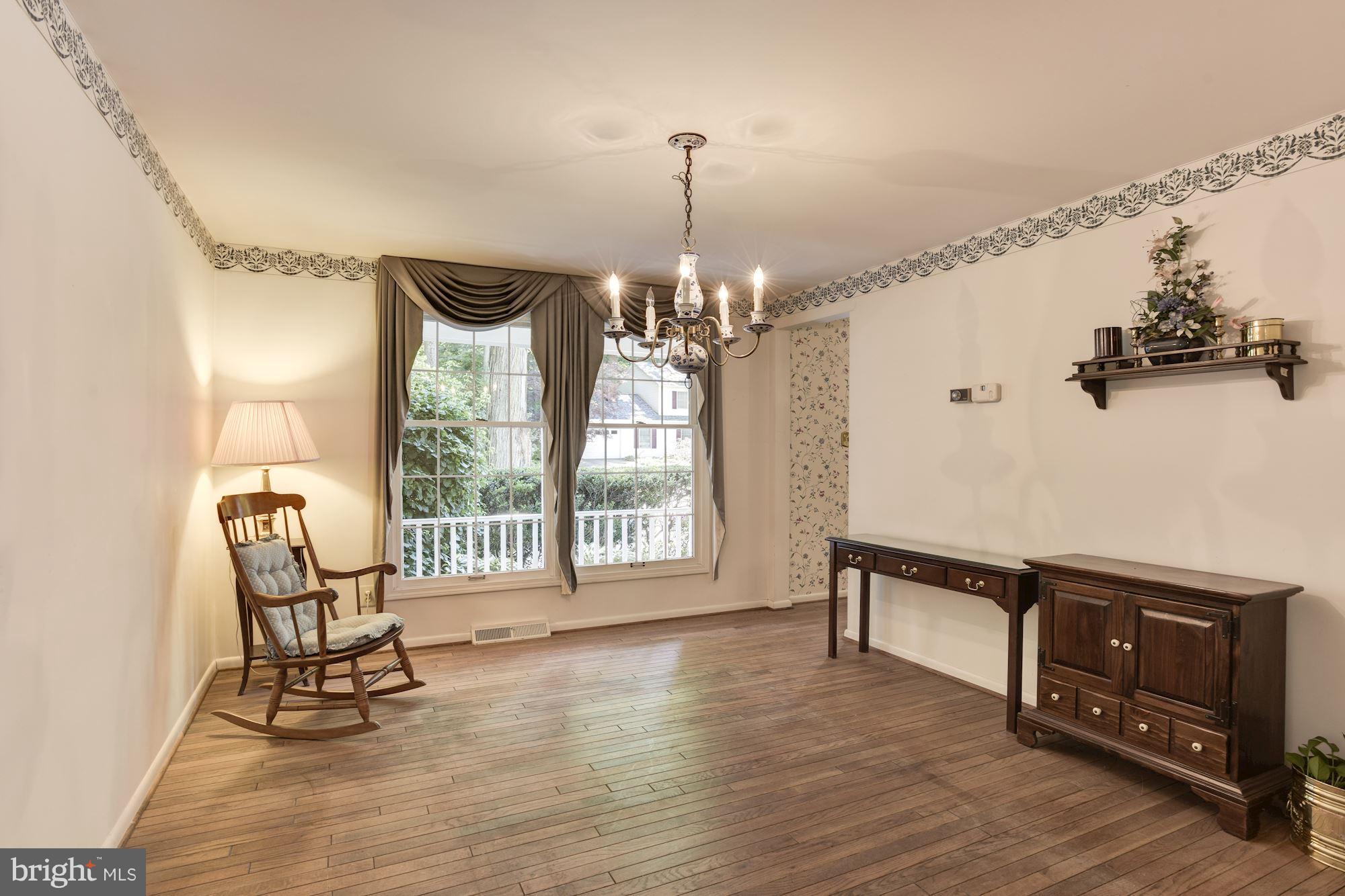 VILLAGE OF HARPERS CHOICE - Residential