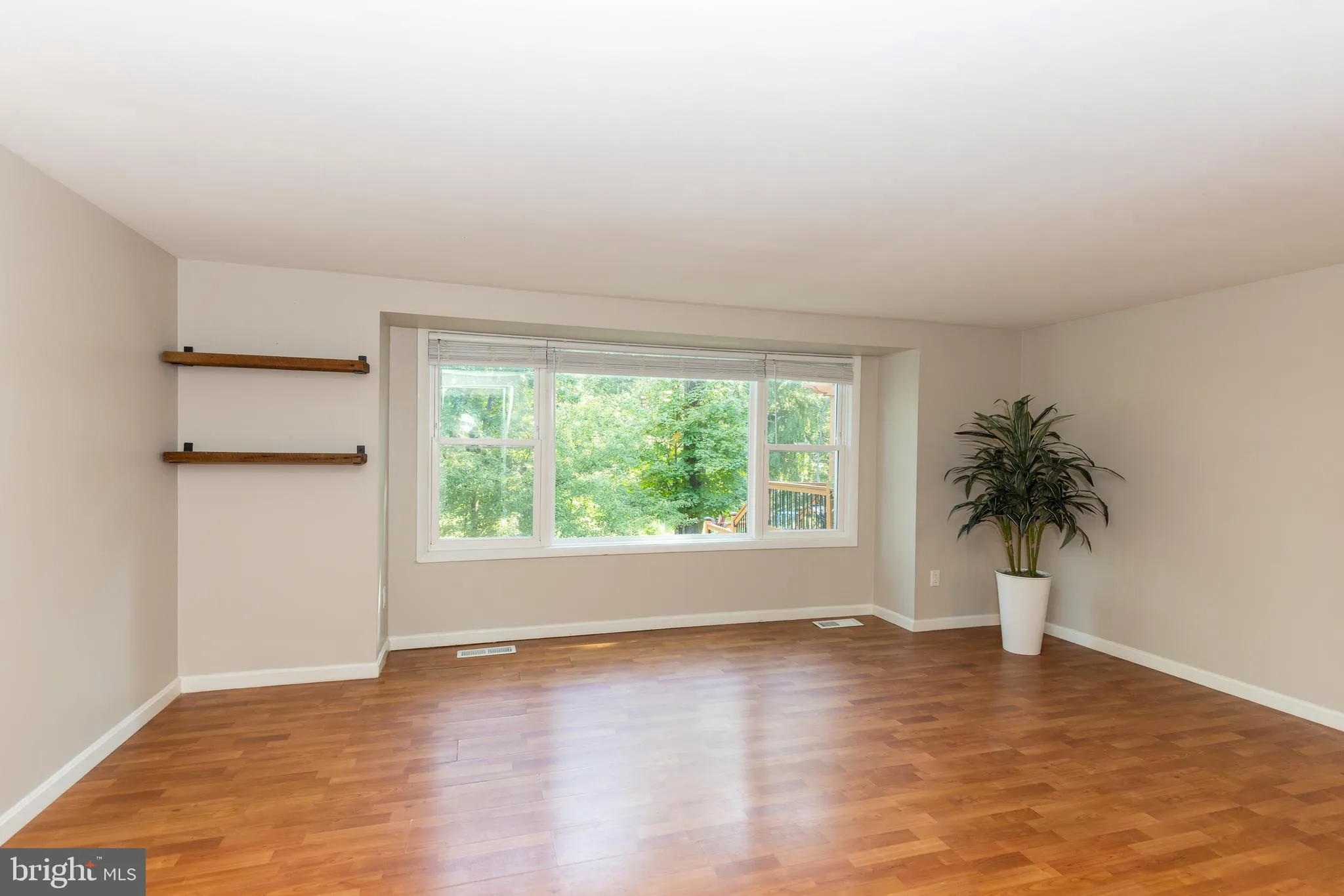 Columbia, Maryland 21044, United States, 4 Bedrooms Bedrooms, ,3 BathroomsBathrooms,Residential,Coming Soon,172275