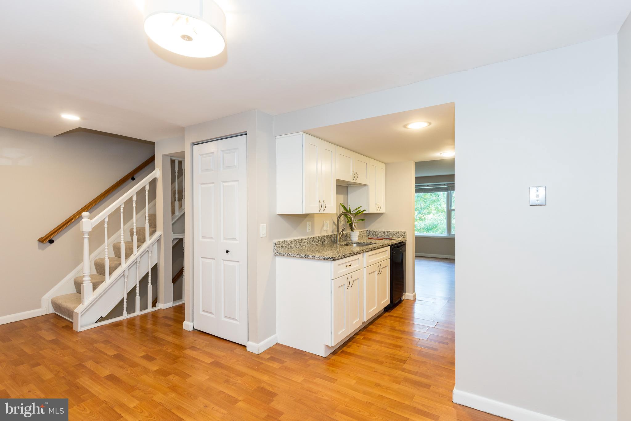5437 FALLRIVER ROW COURT