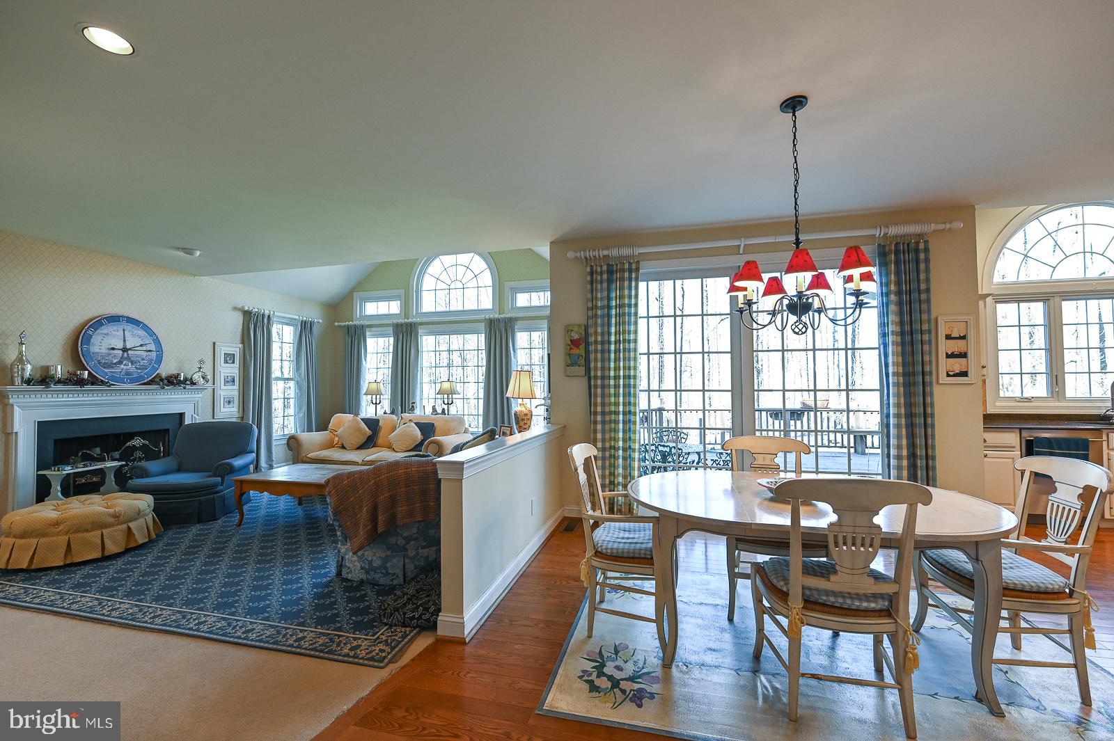 WHITEHORSE - Residential