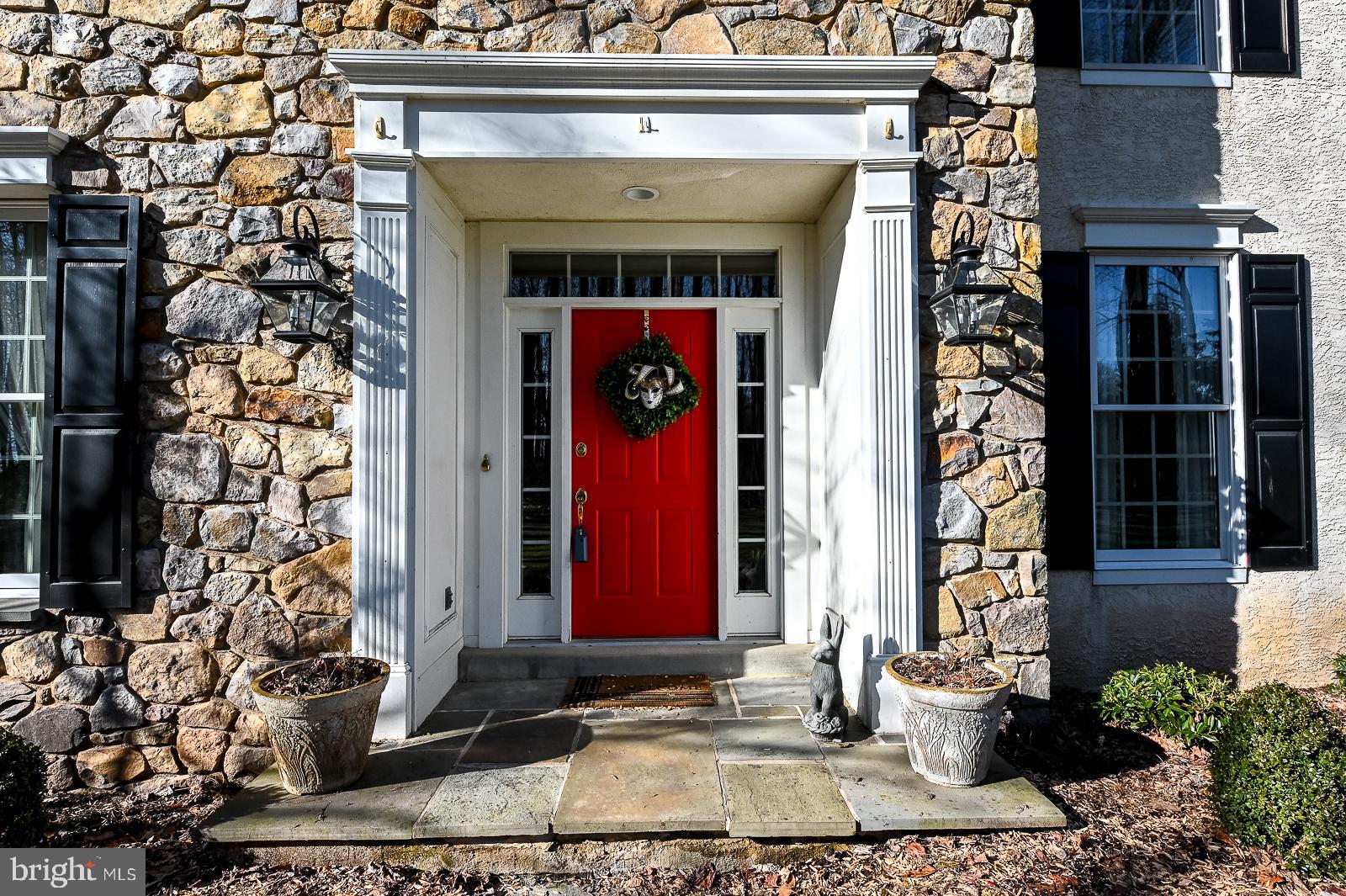 WHITEHORSE - Residential